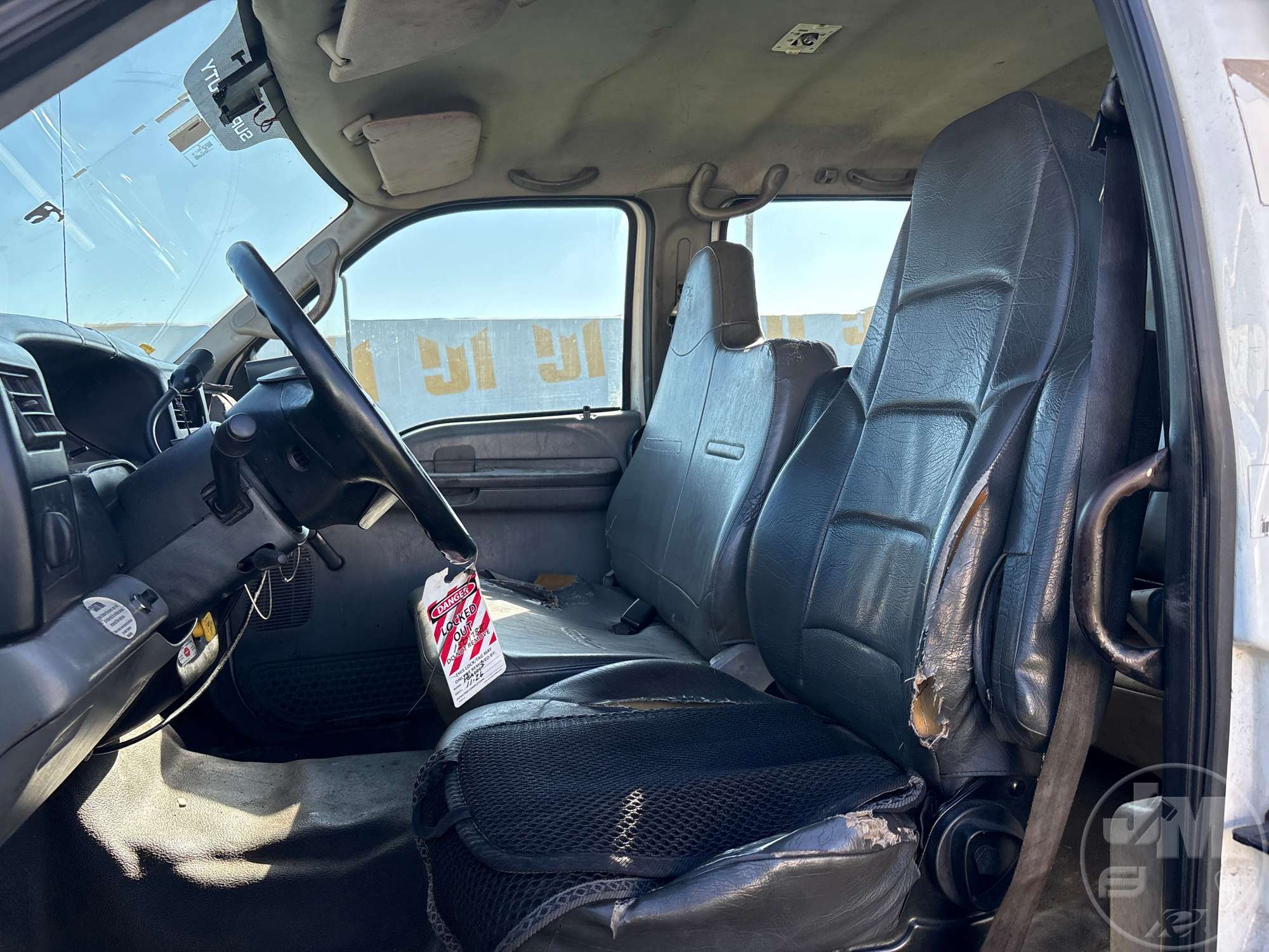 2009 Ford F-650XL SD CREW CAB