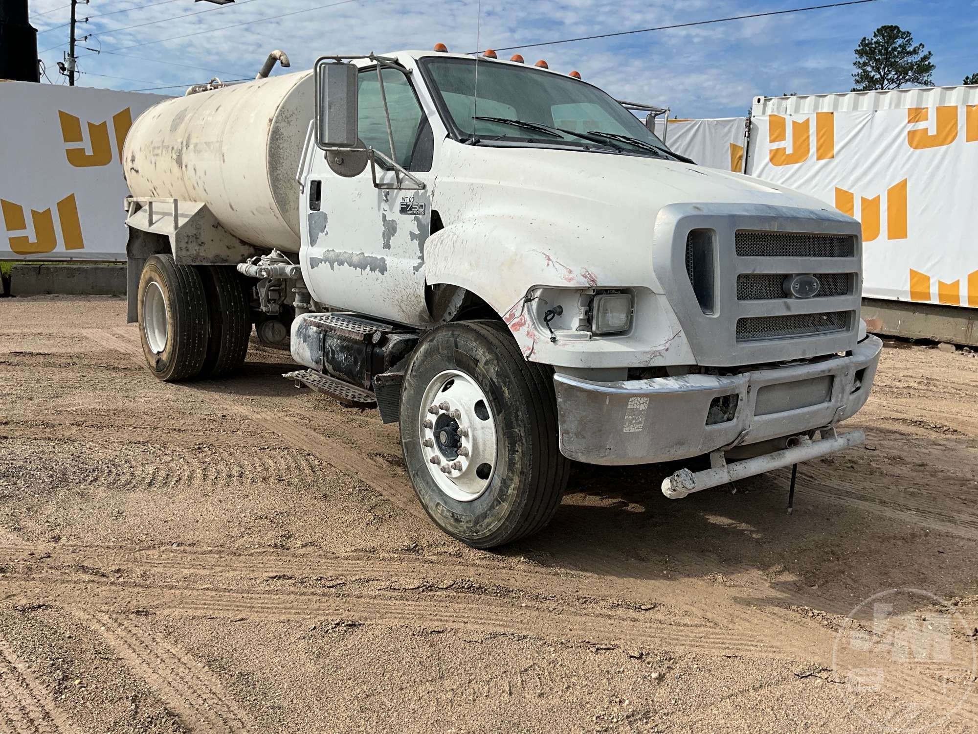 2007 Ford F-750SD