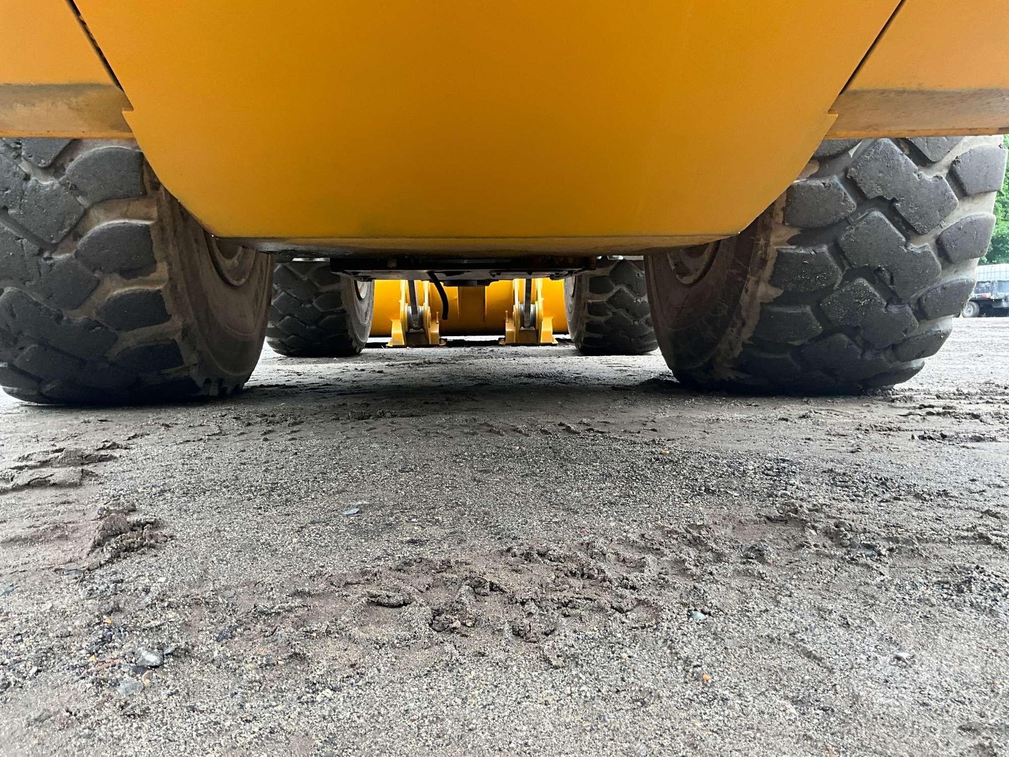 2012 John Deere 744K