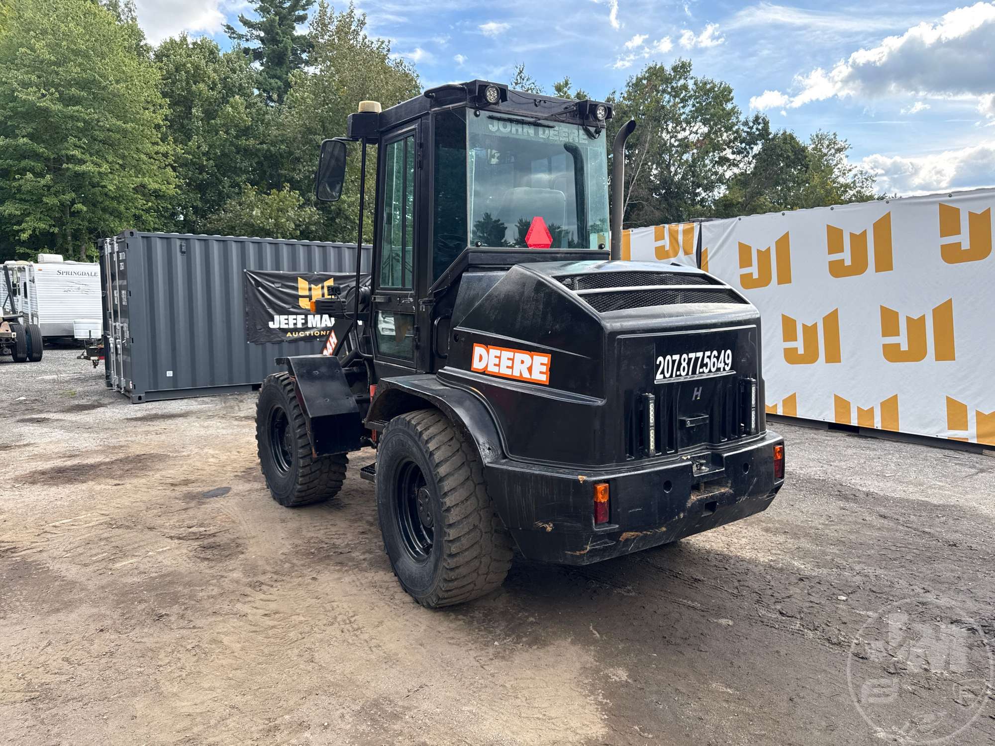 2000 John Deere 304H