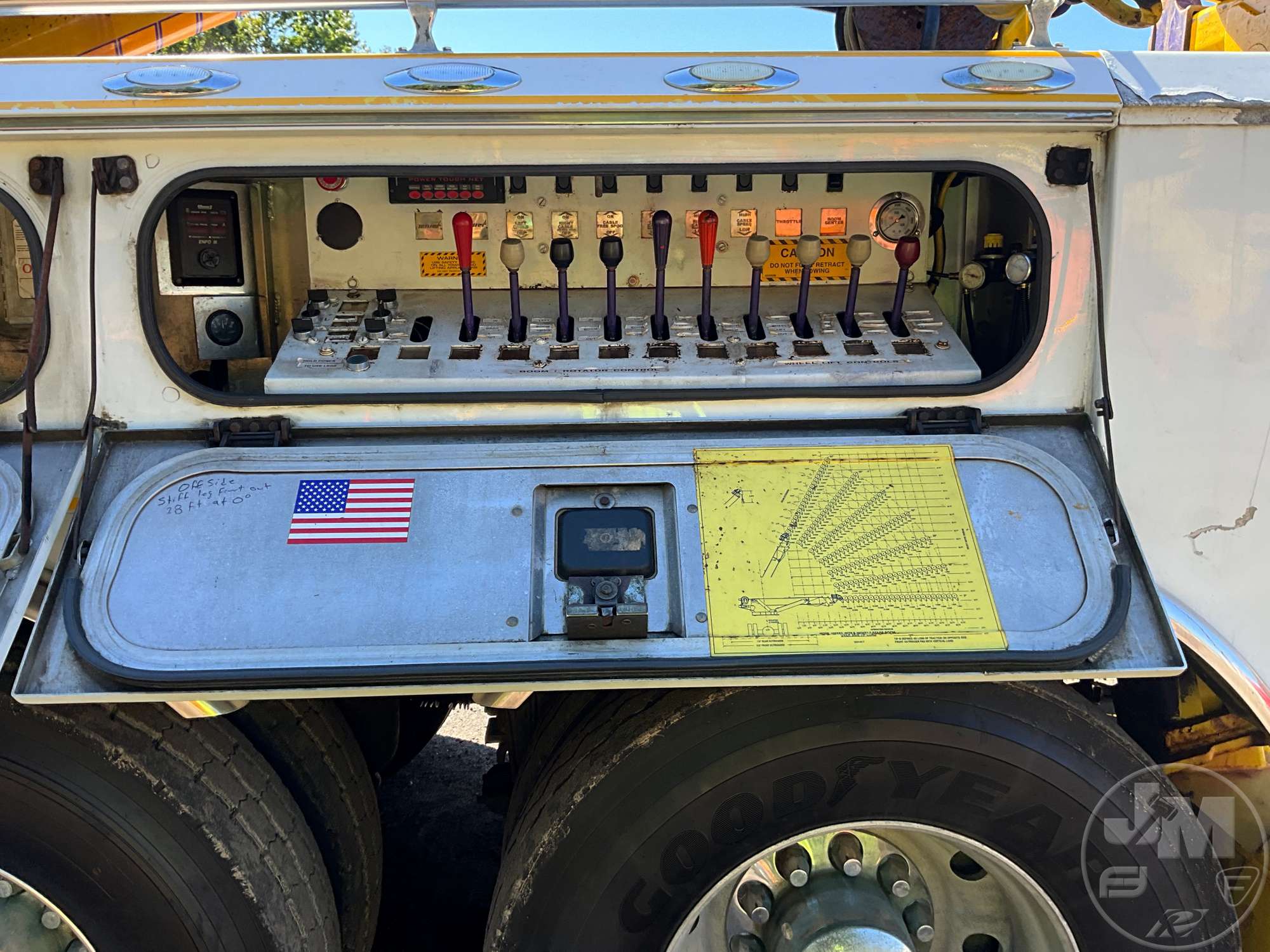 2007 Peterbilt 378