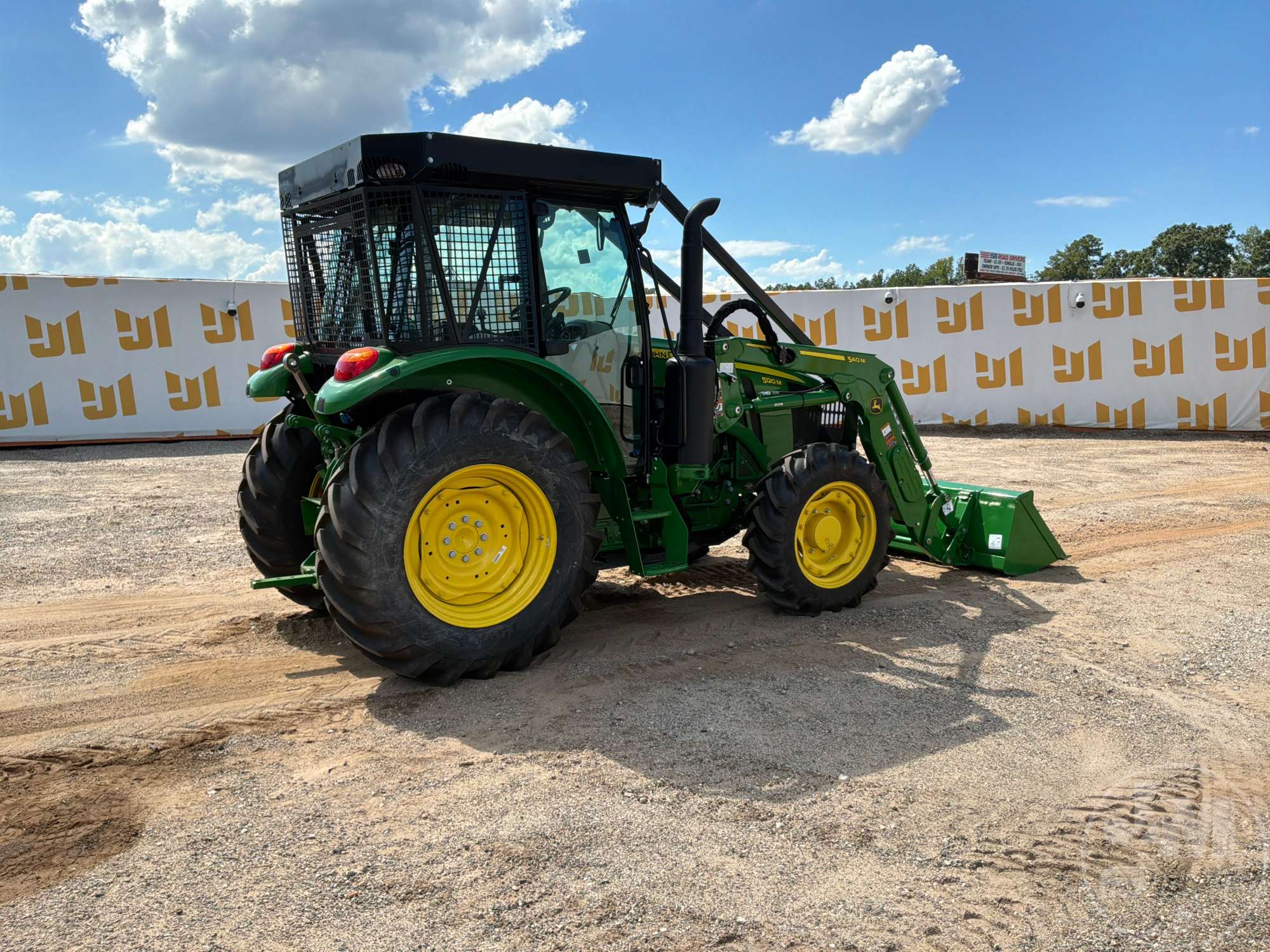 2025 John Deere 5120M