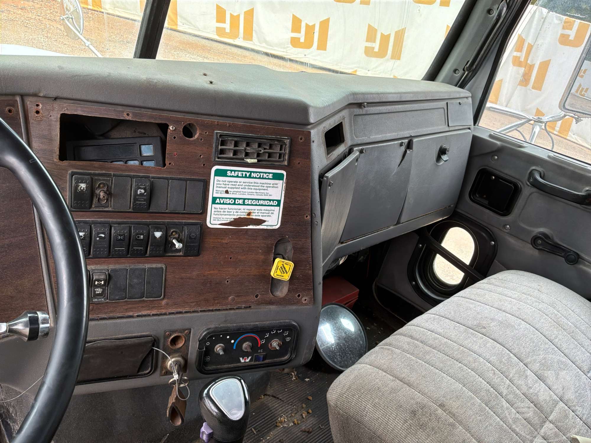 2001 Western Star 5800