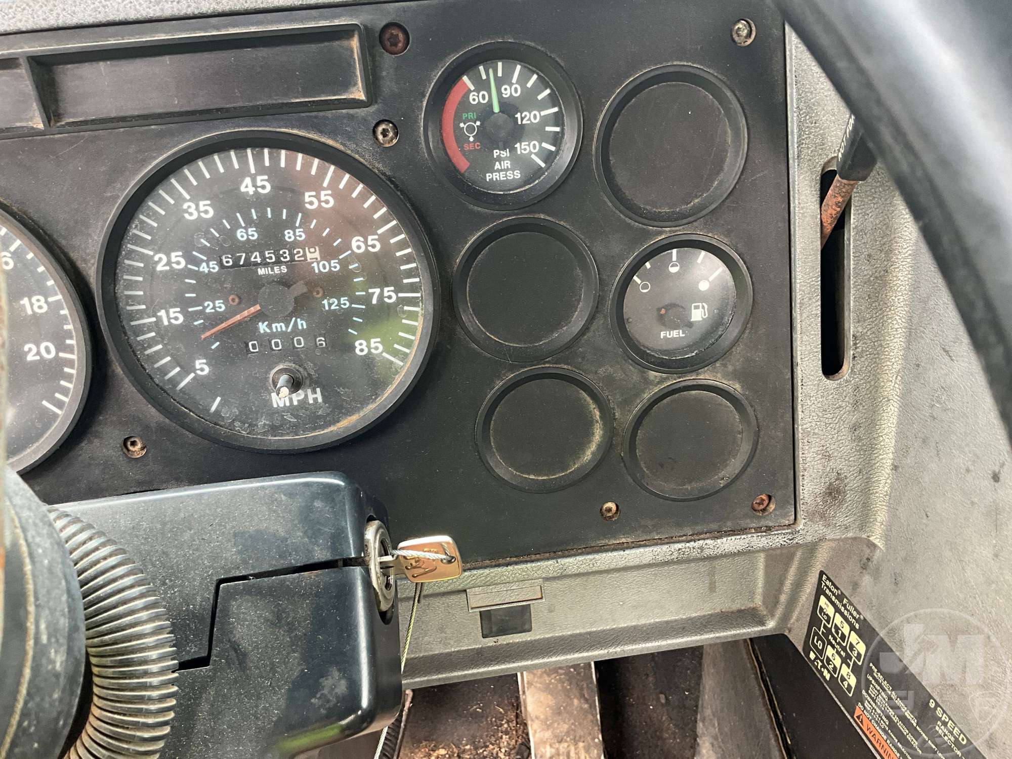 1997 Mack CH 613