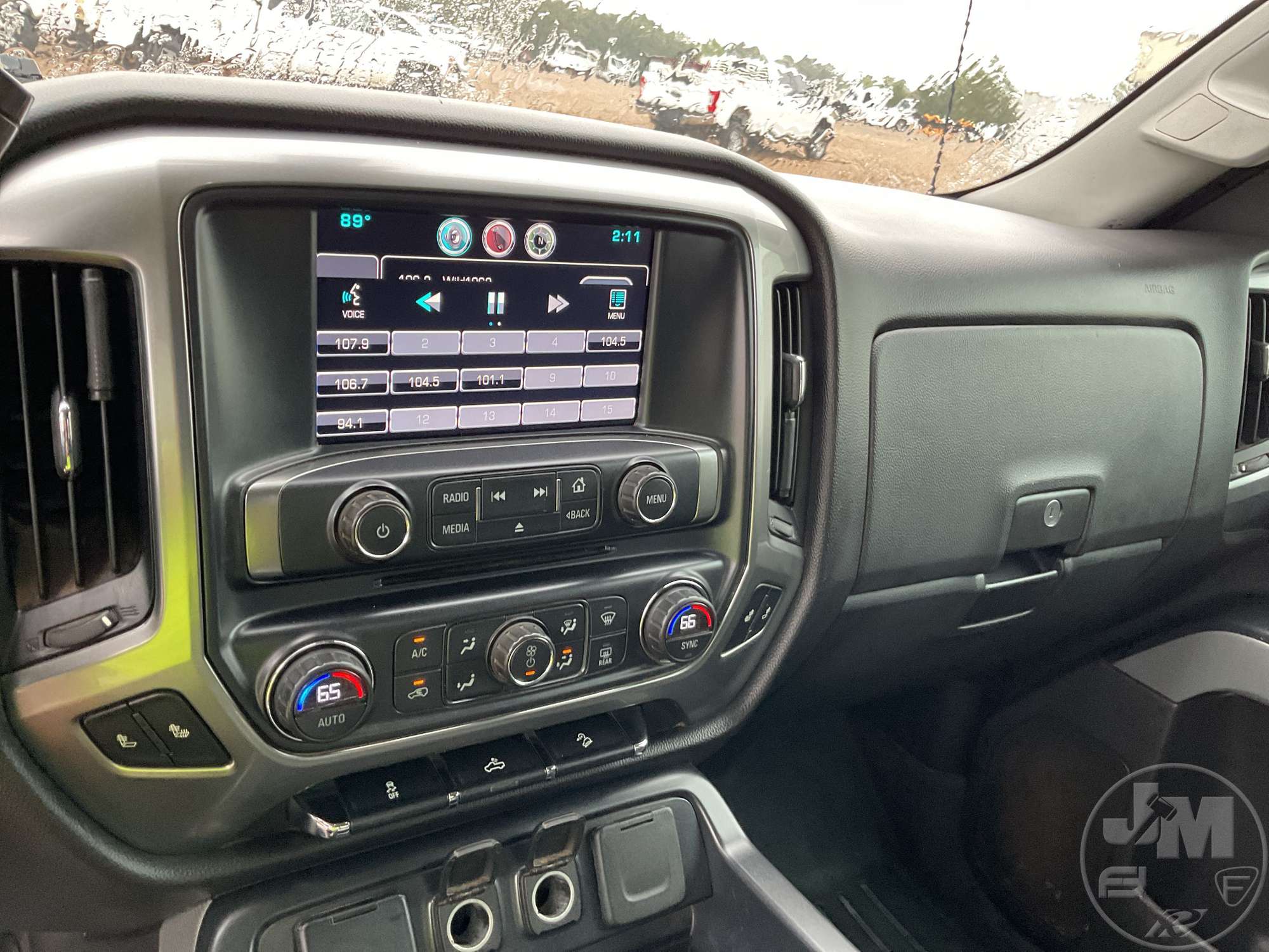 2015 Chevrolet SILVERADO