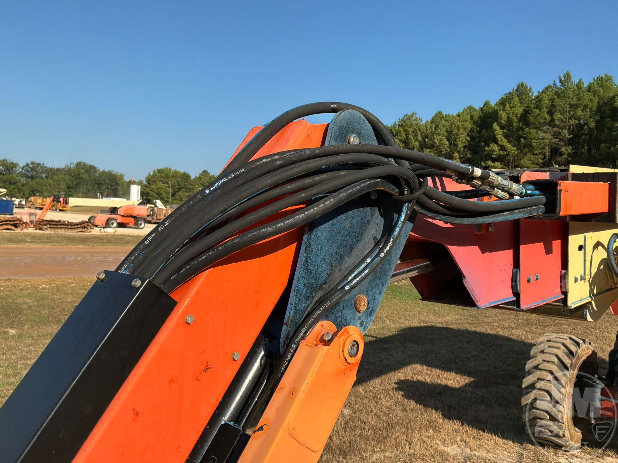 0 JLG 660SJ