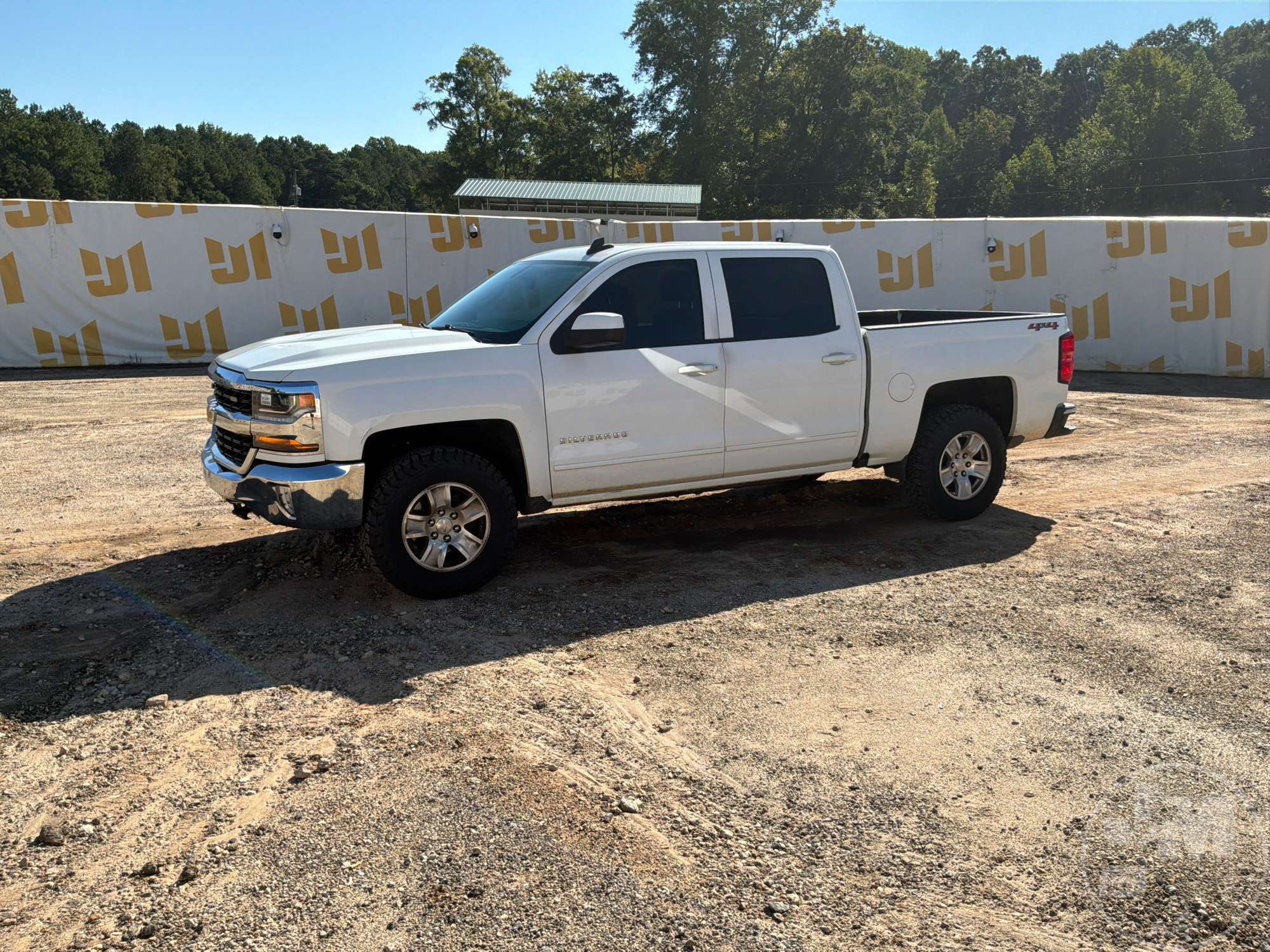 Photo of 2018 Chevrolet Silverado