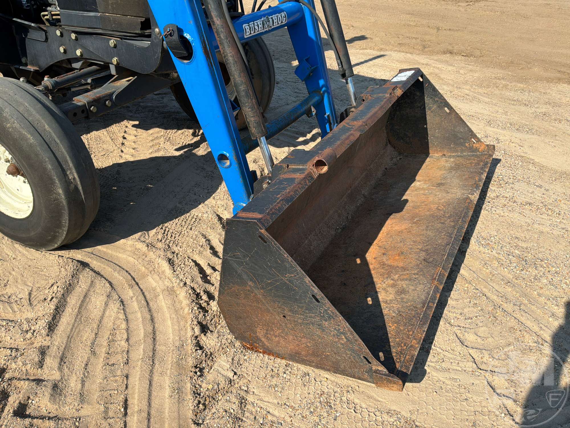 0 New Holland TS110