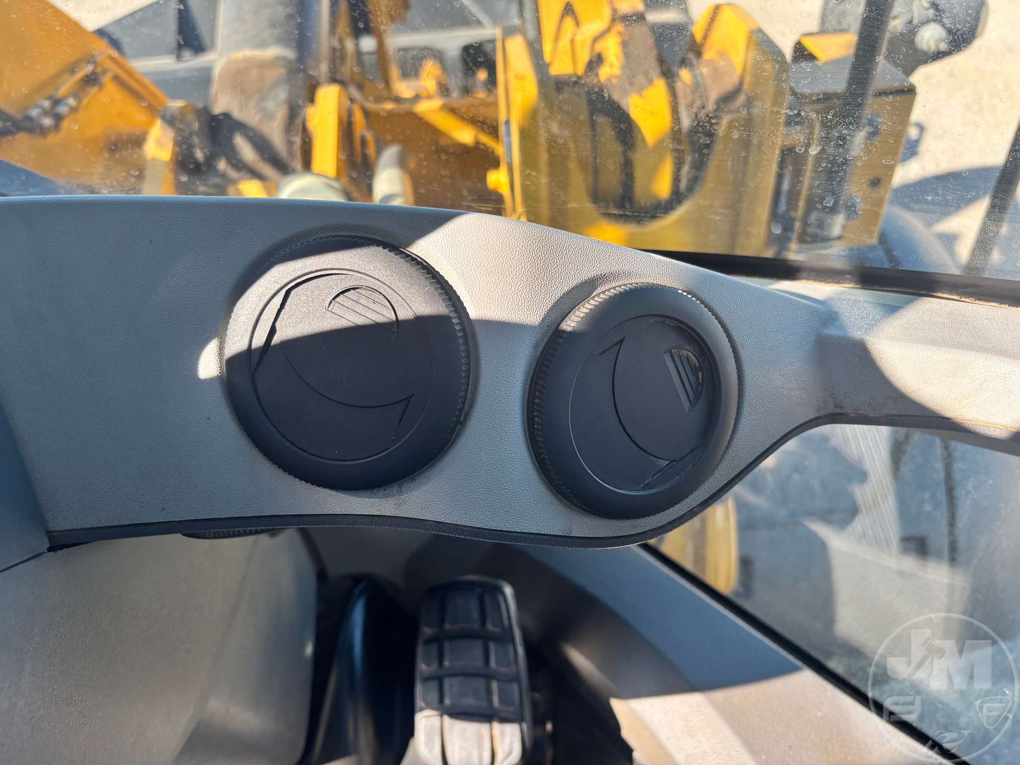 2019 Caterpillar 938M