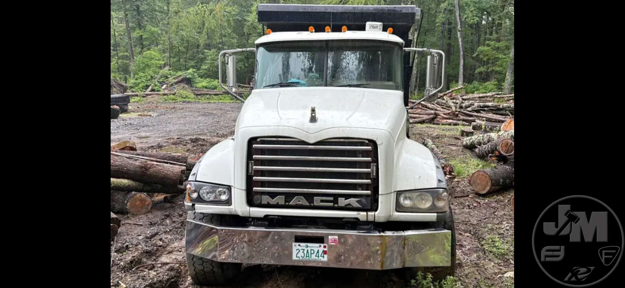 Photo of 2012 Mack GU GRANITE