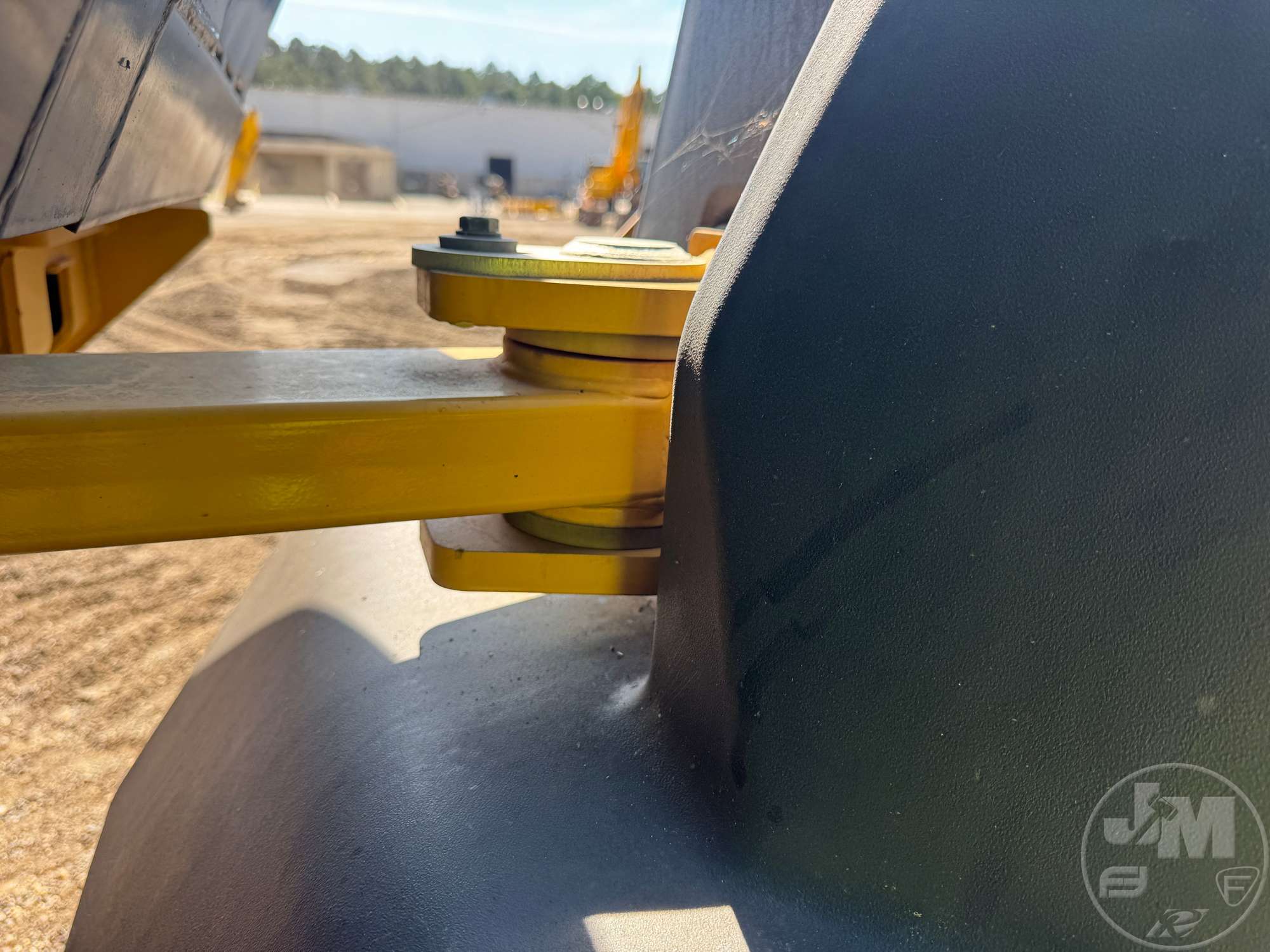 2016 Caterpillar CB54B