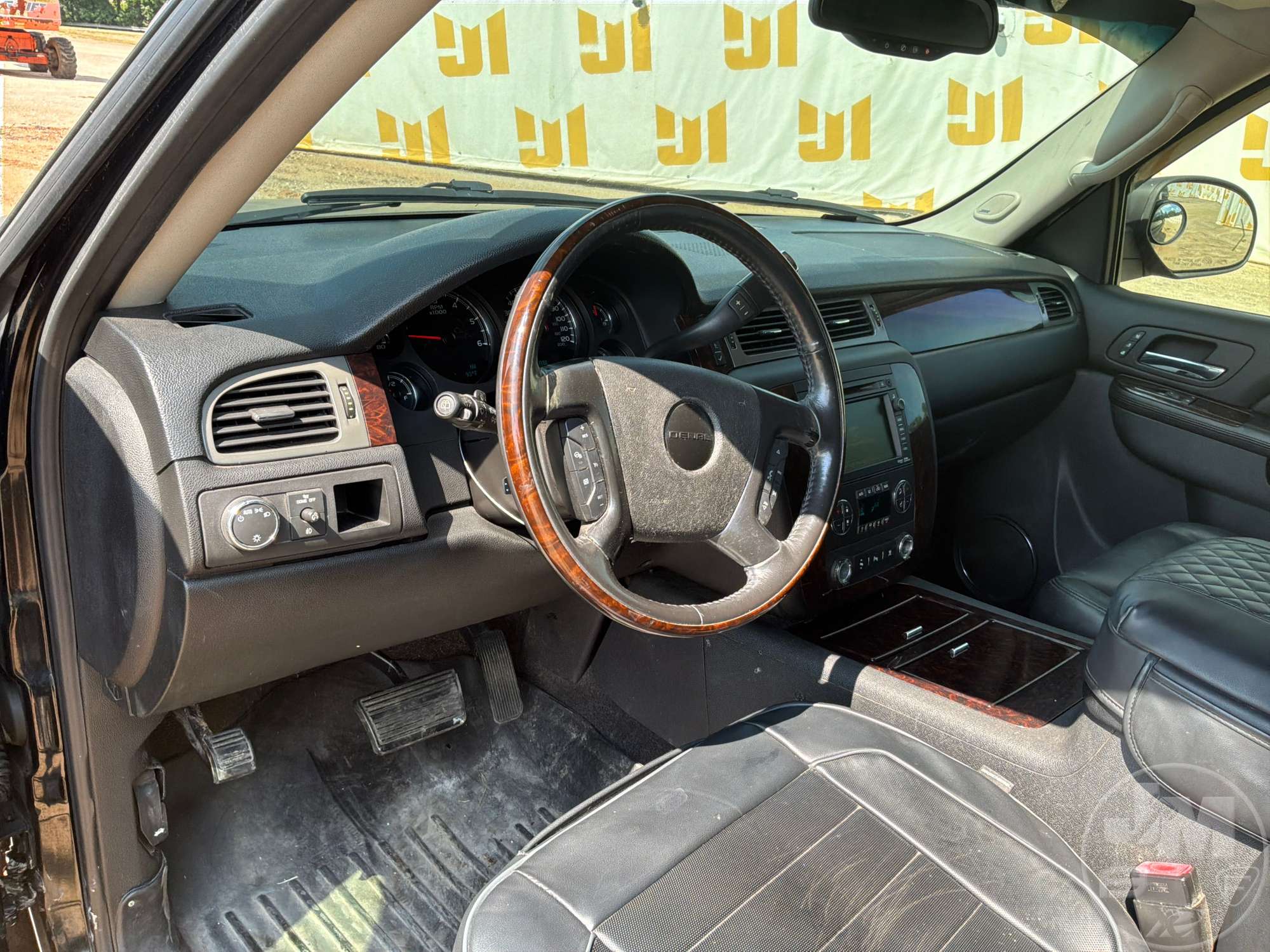 2010 GMC YUKON