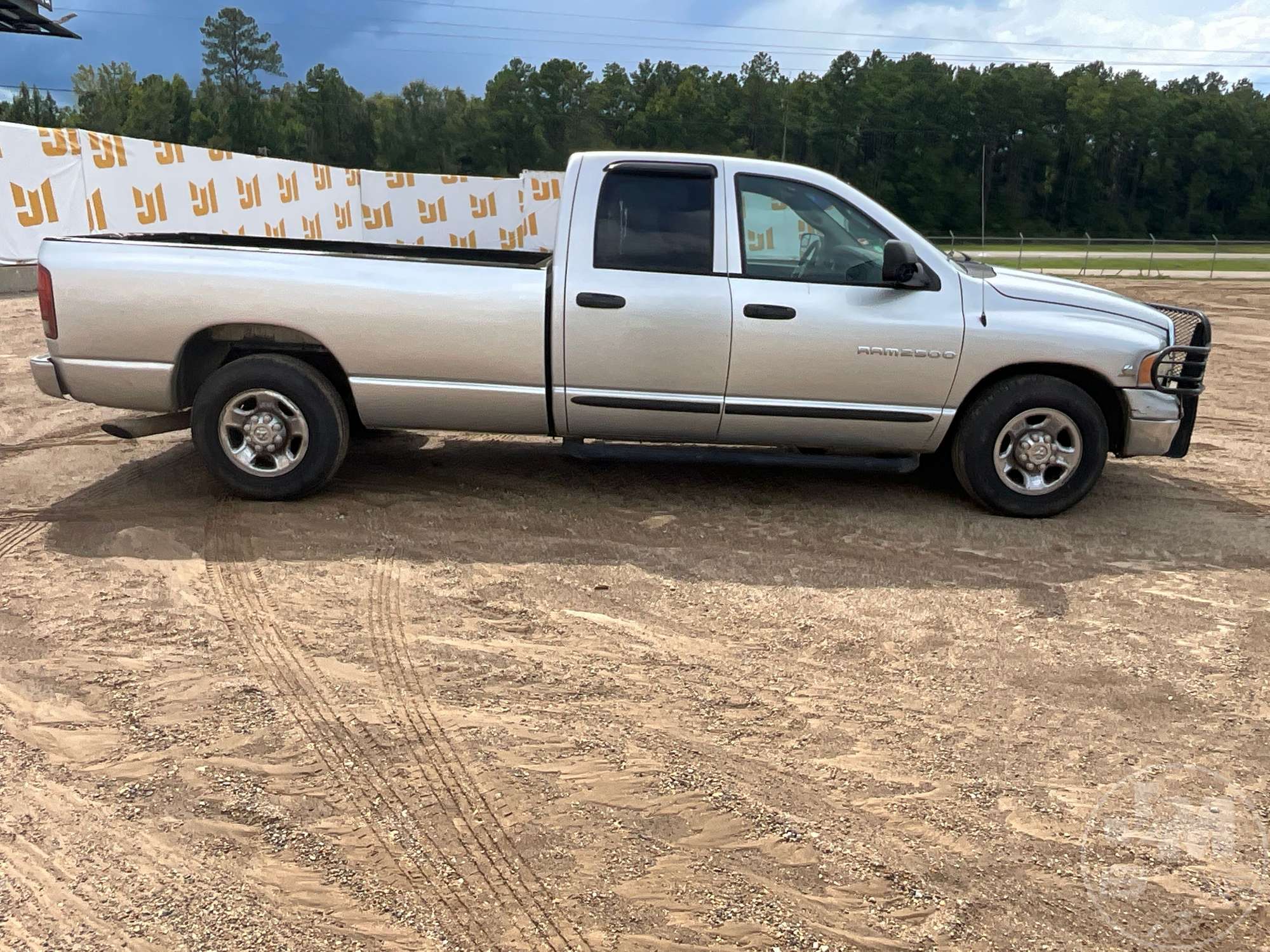 2004 Dodge RAM SLT
