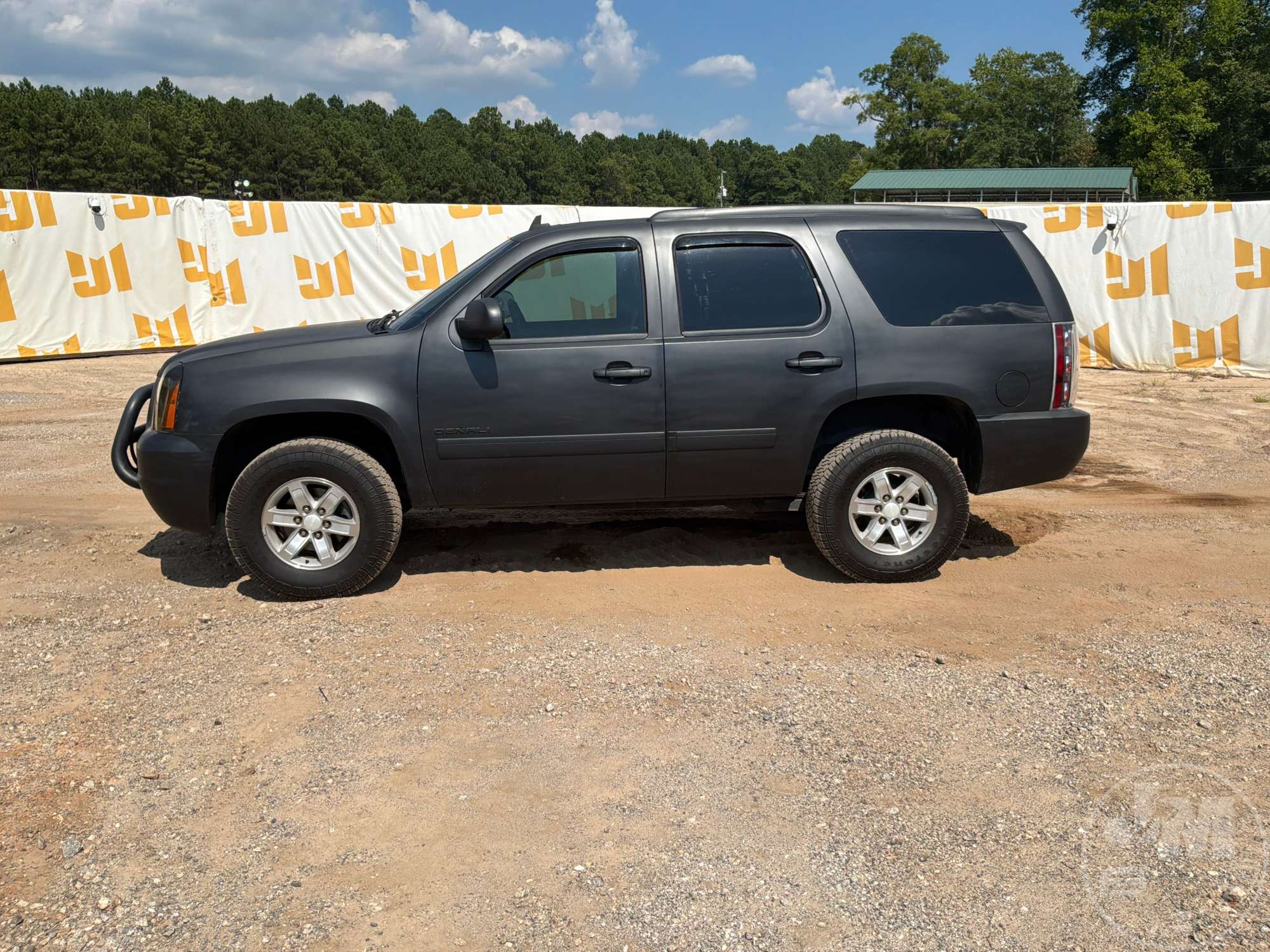 2010 GMC YUKON
