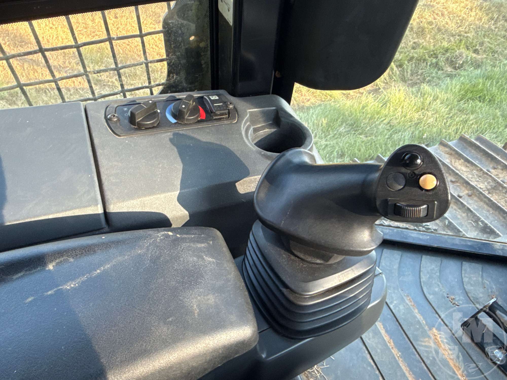 2014 Caterpillar D3K2 LGP