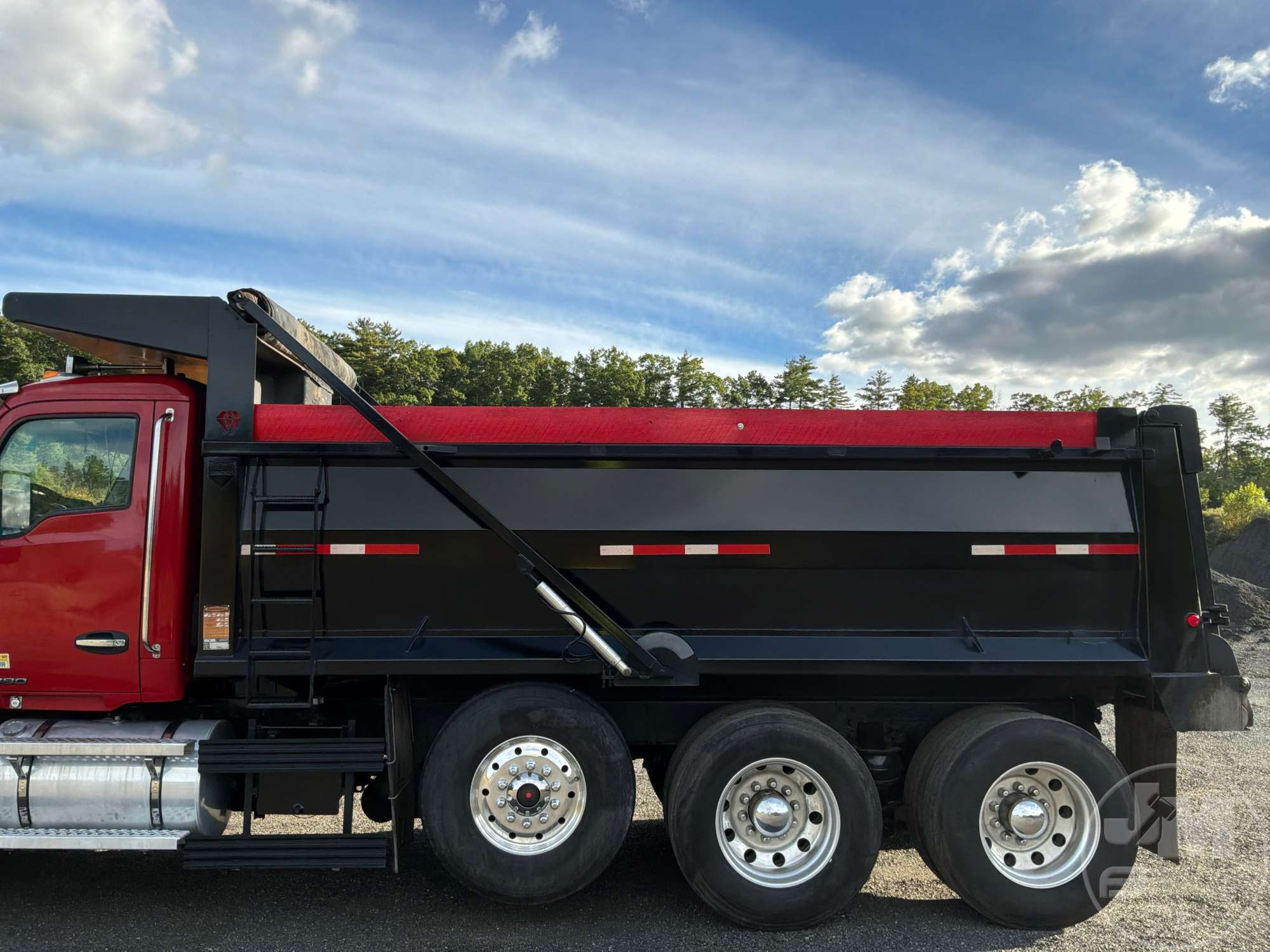2016 Kenworth T880