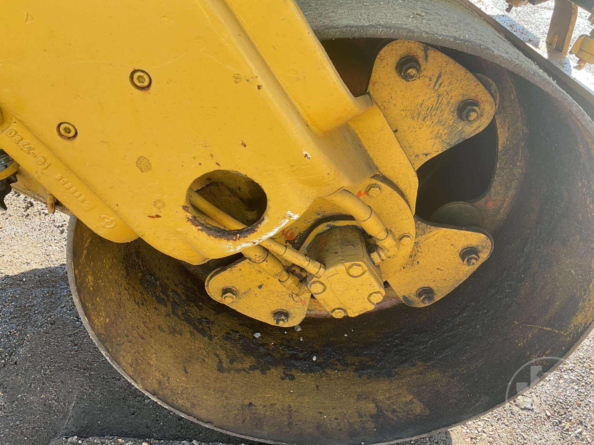 1998 Caterpillar CB224C
