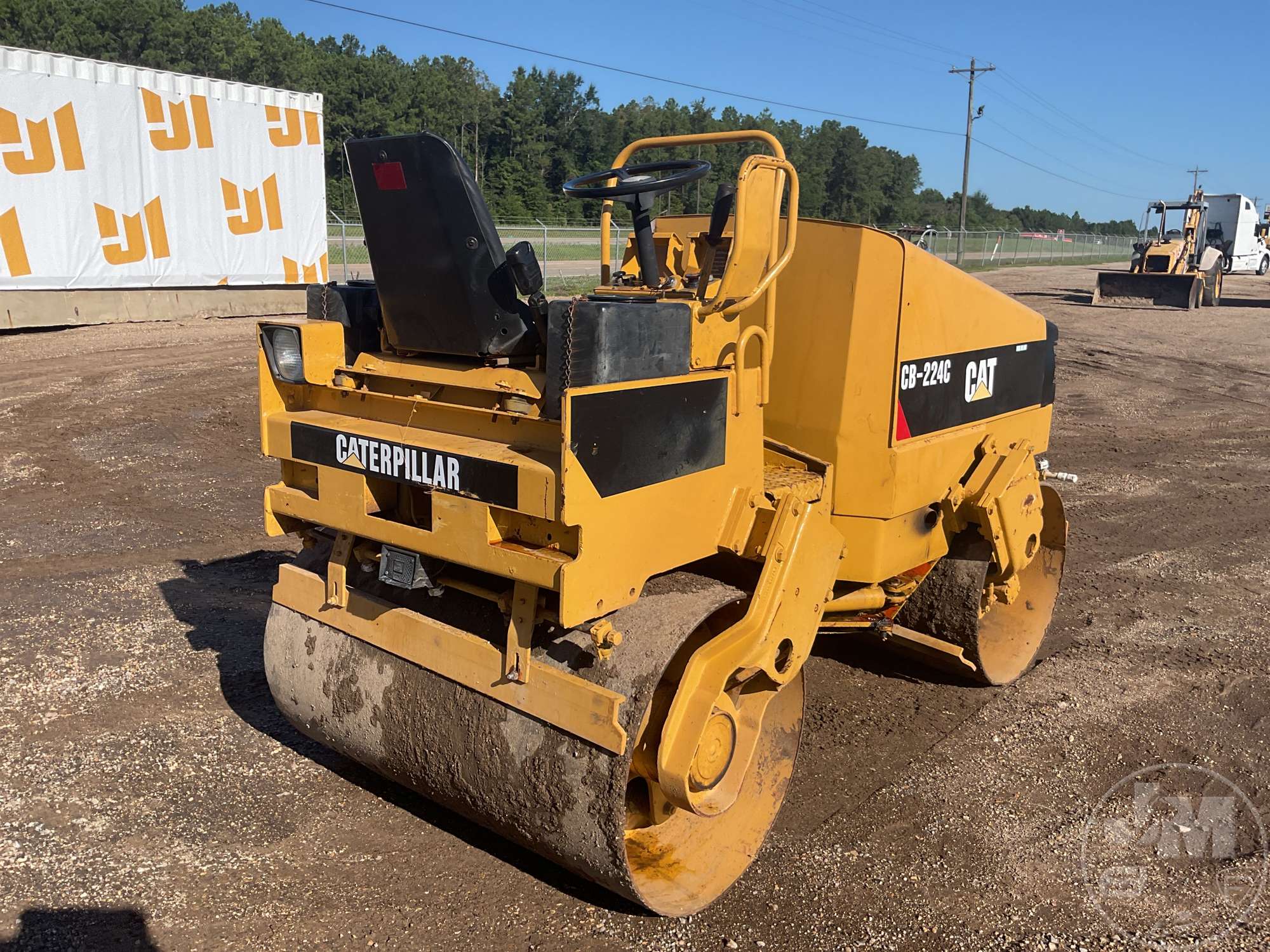 1998 Caterpillar CB224C