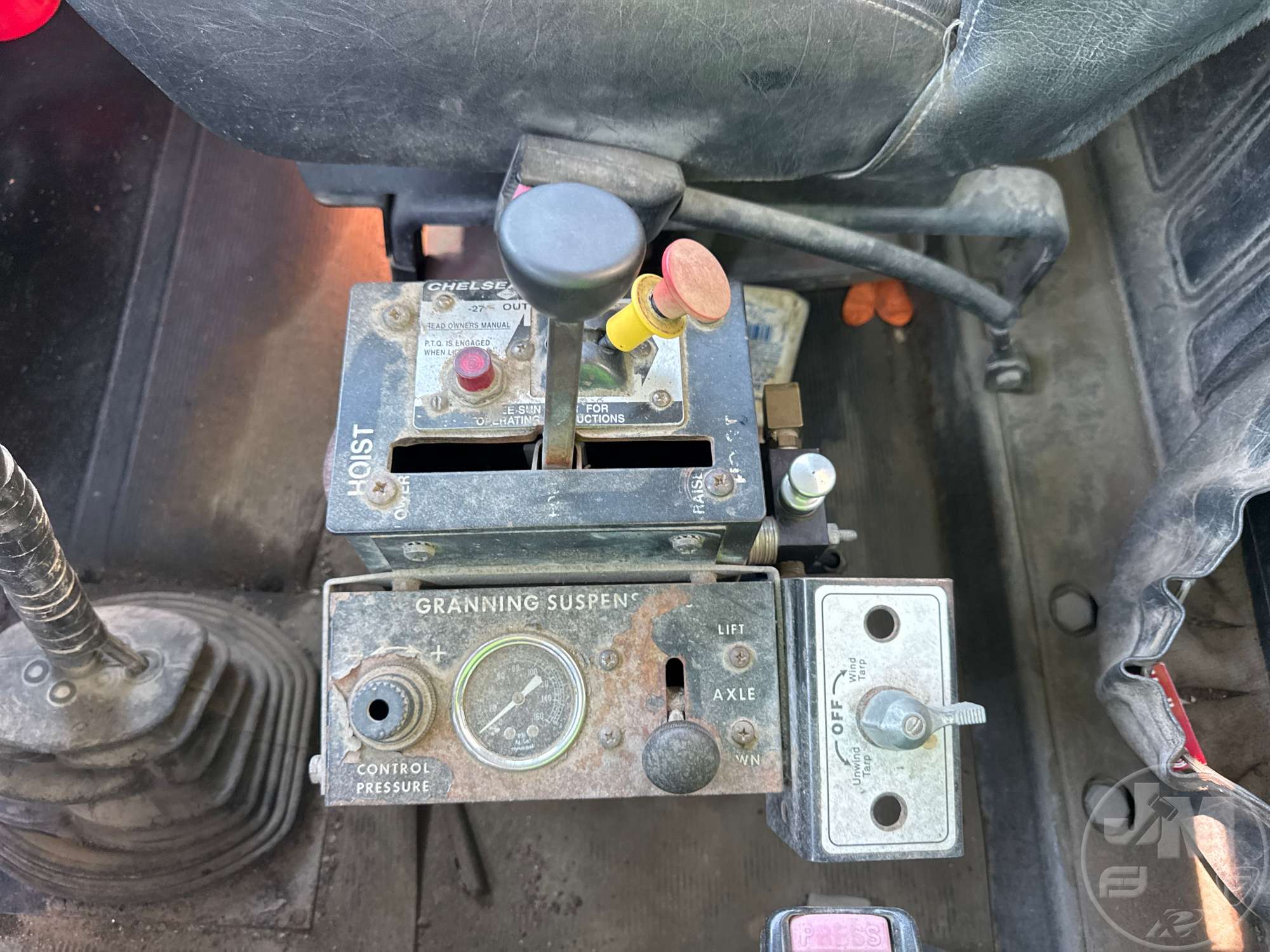 1996 Mack RD688S