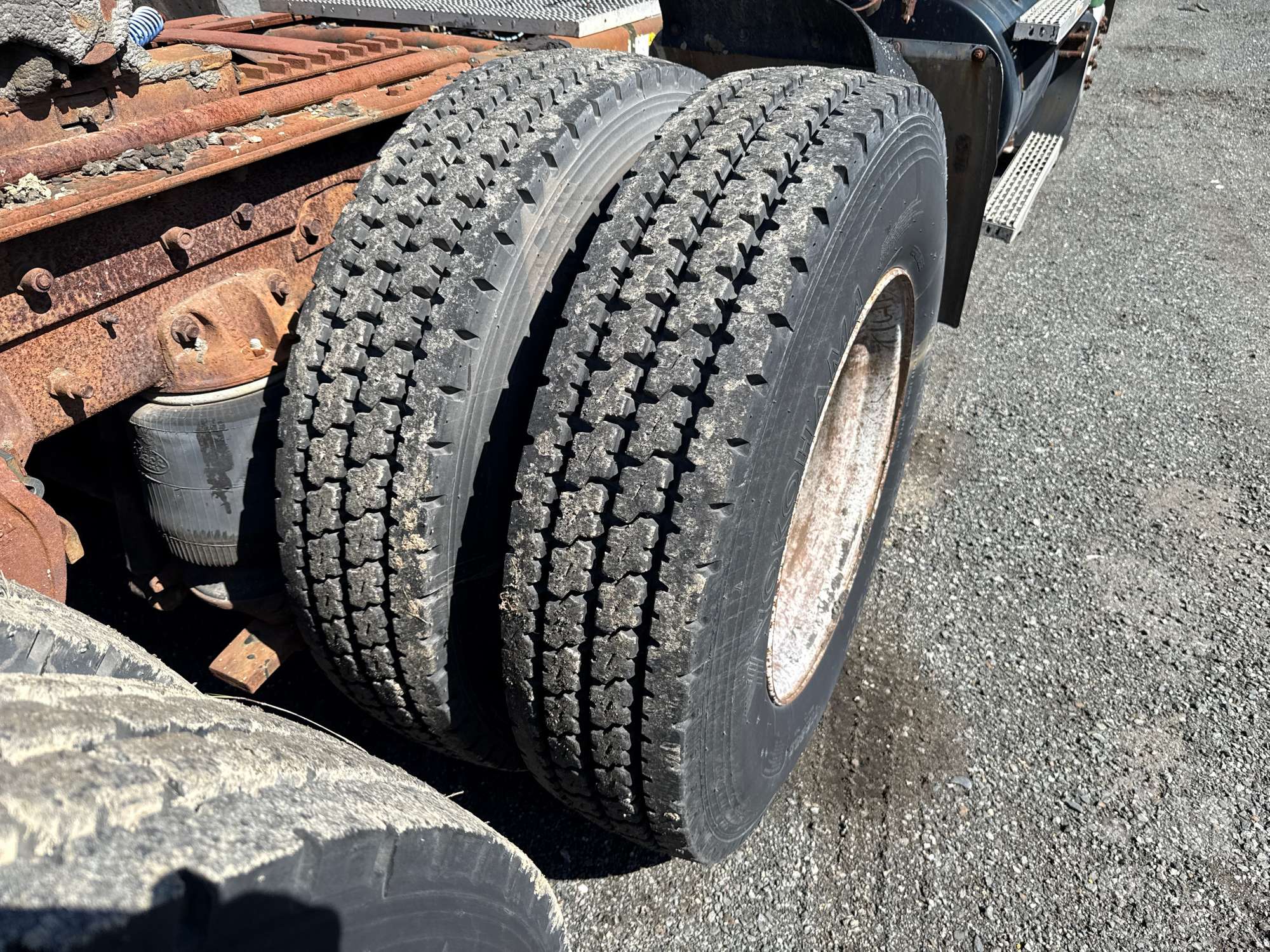 1994 Mack CH 613