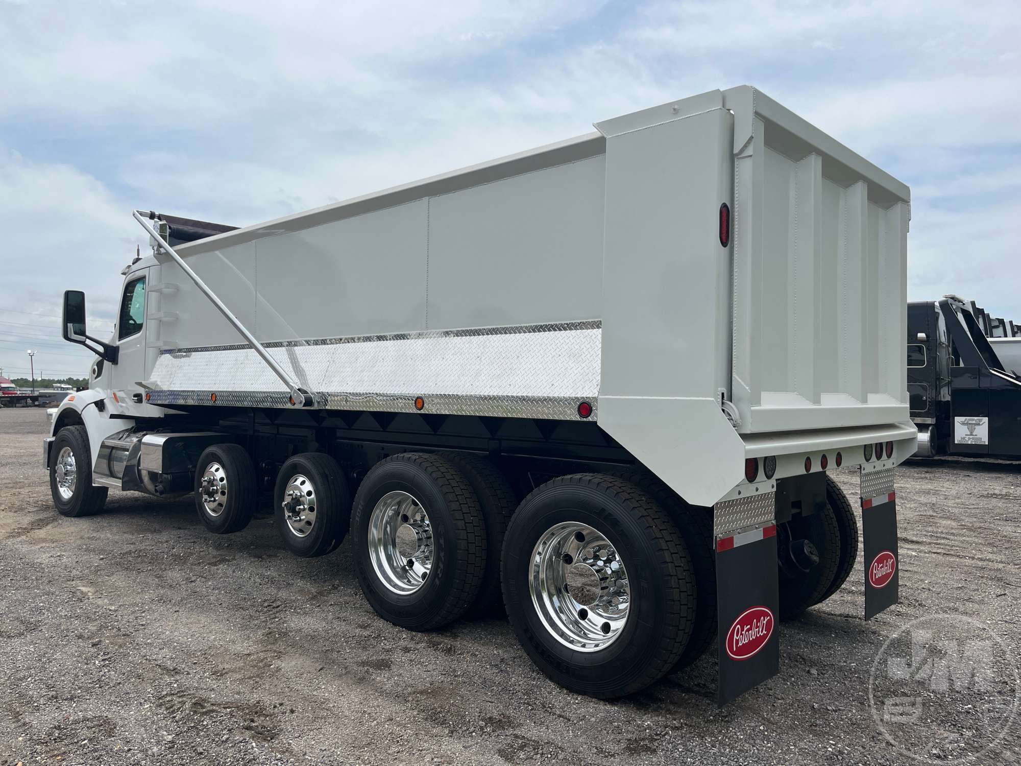 2015 Peterbilt 567