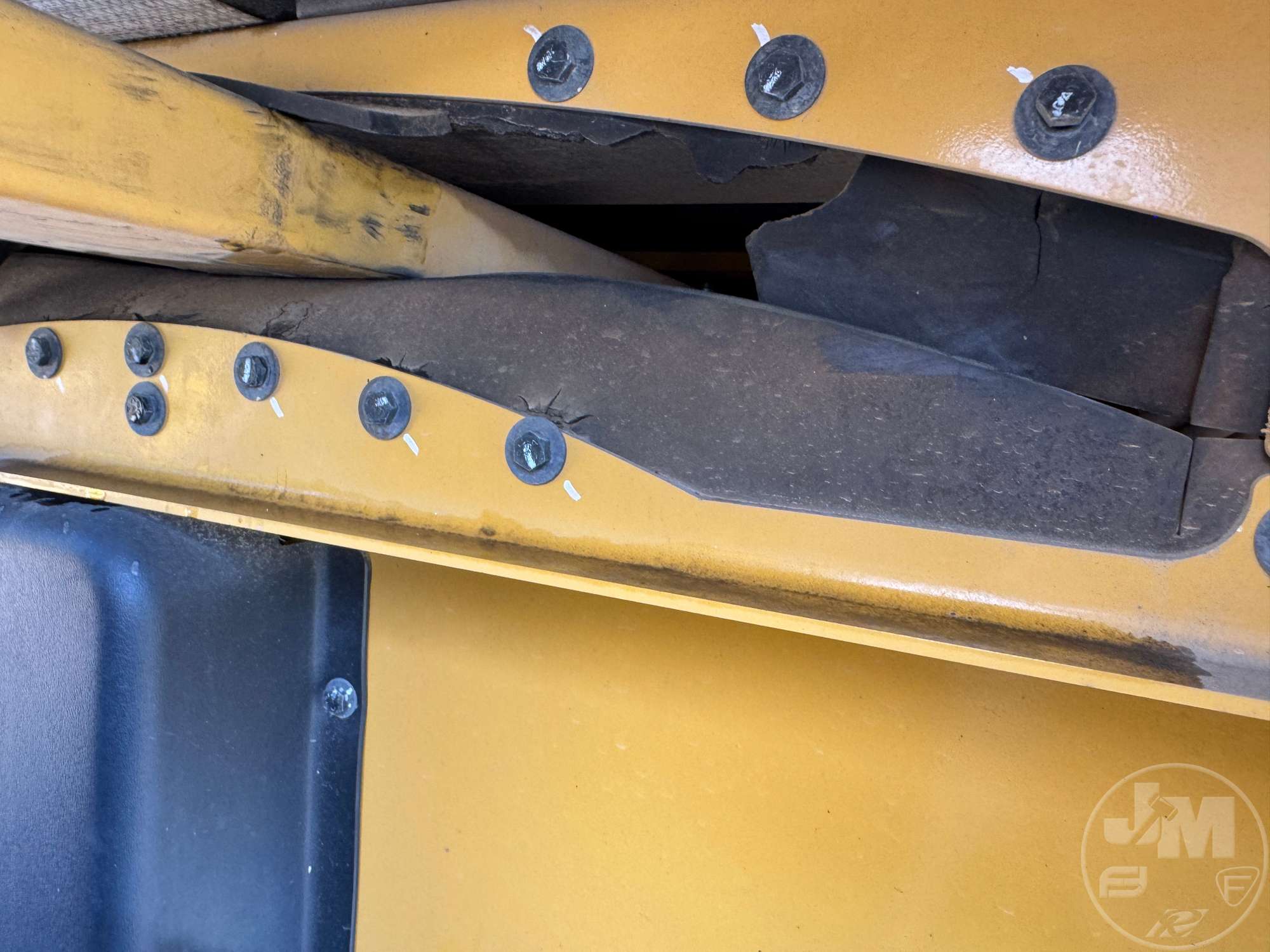 2016 Caterpillar CB54B