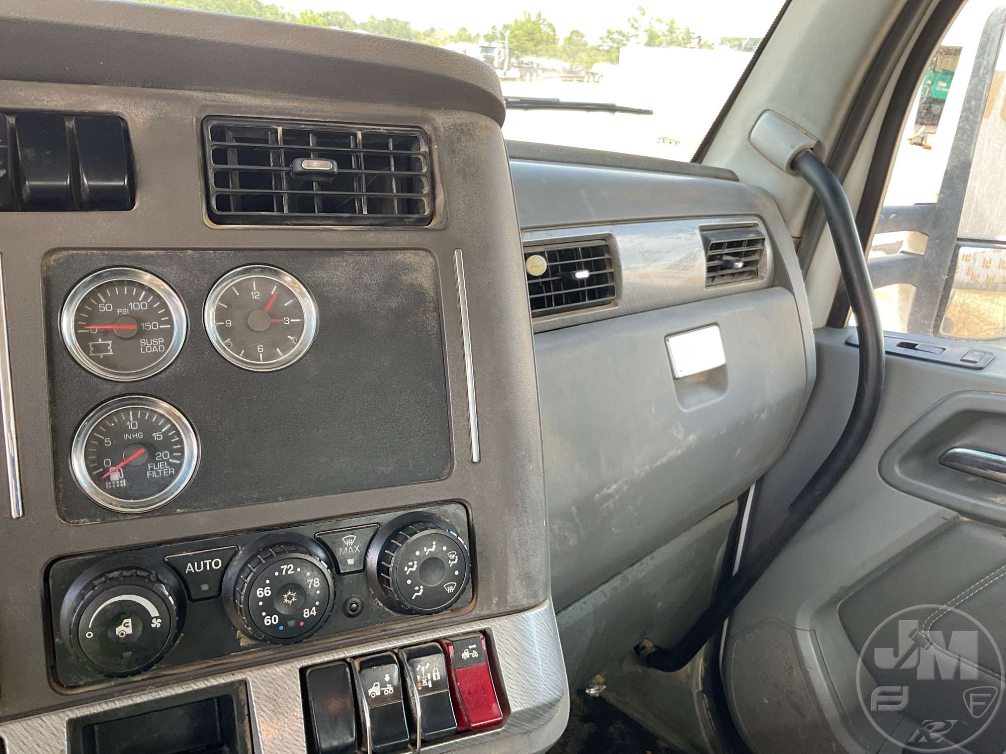 2016 Kenworth T880