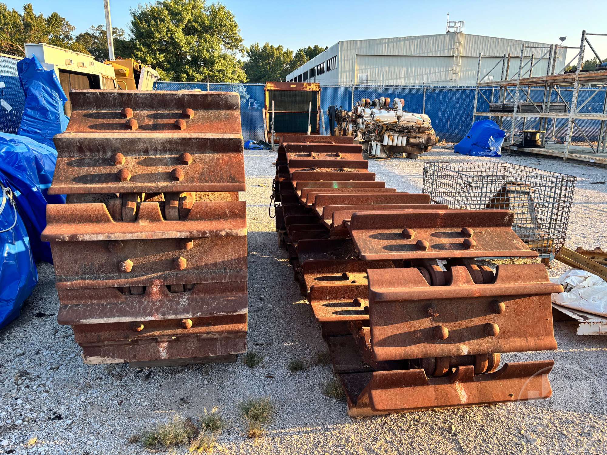 0 Caterpillar 32 INCH TRACKS TO FIT D11T