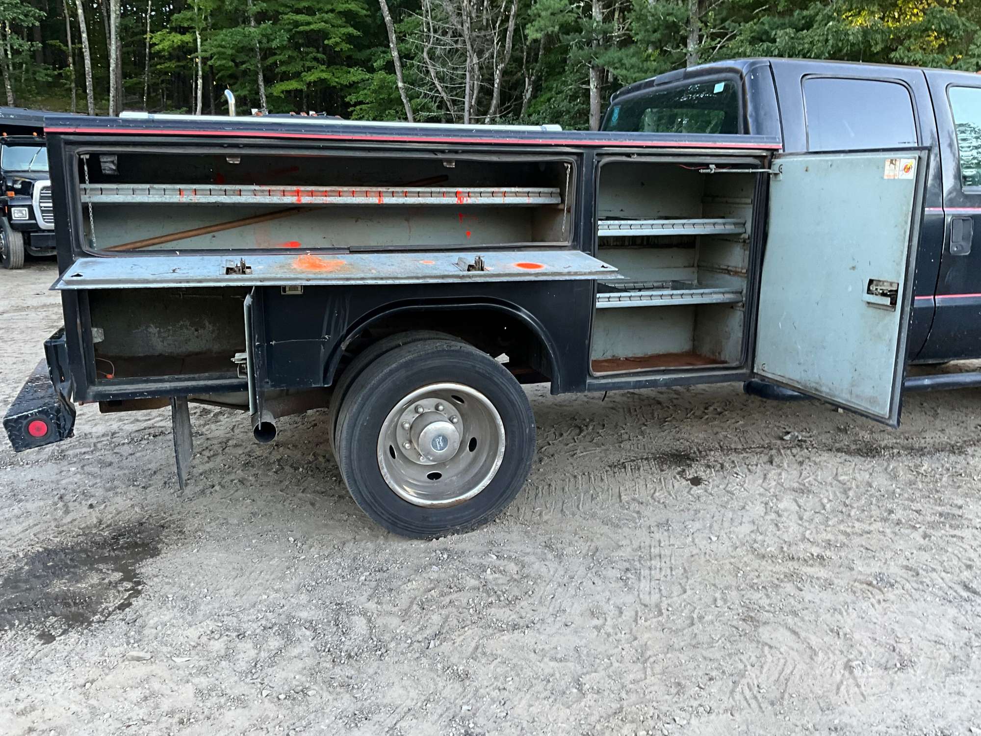 2001 Ford F-450
