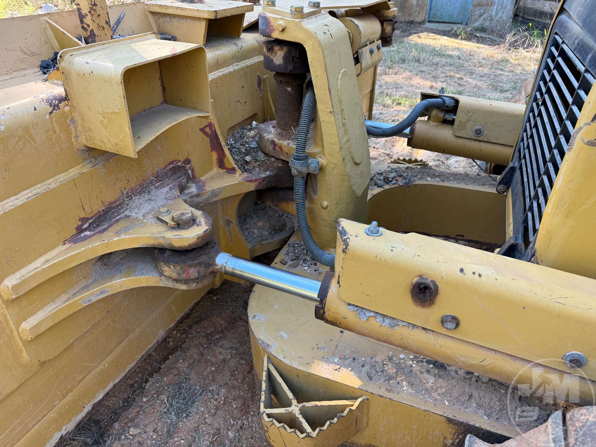 2012 Caterpillar D6K LGP