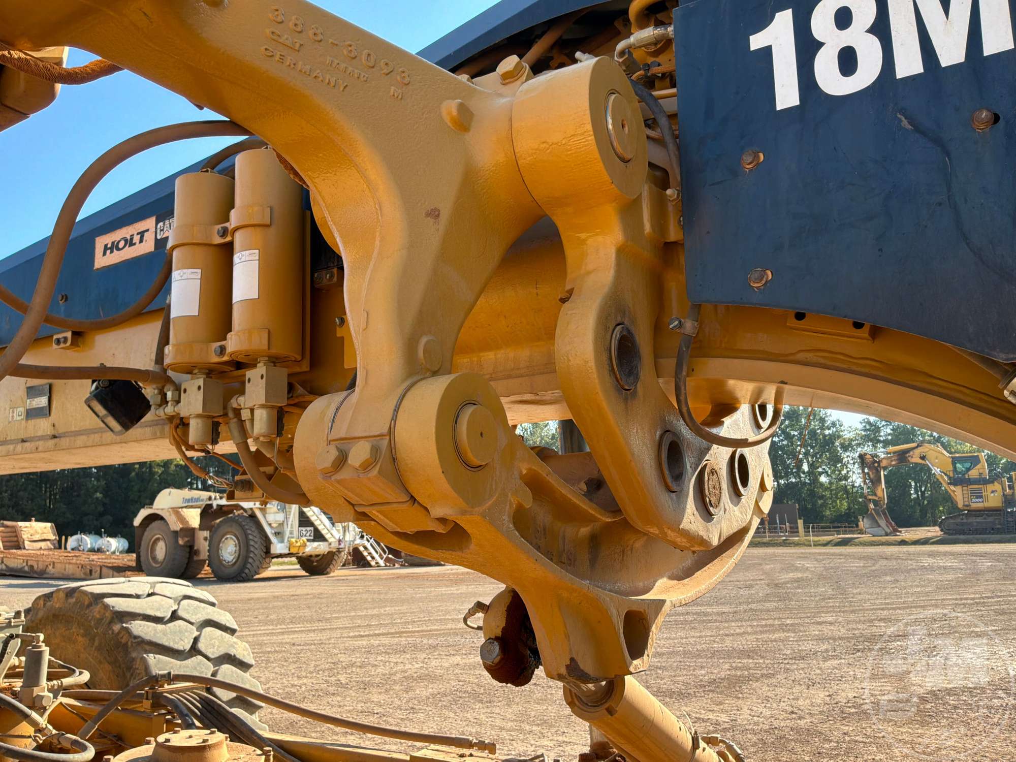 2016 Caterpillar 18M3