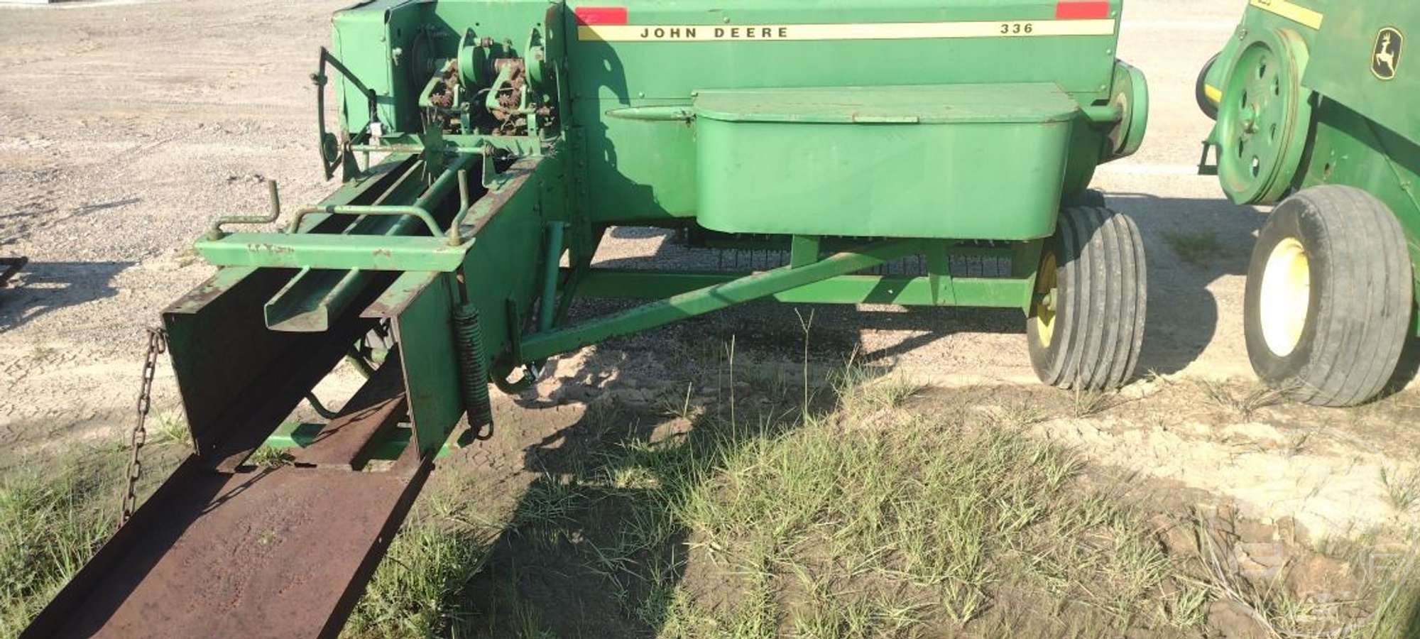 0 John Deere 336