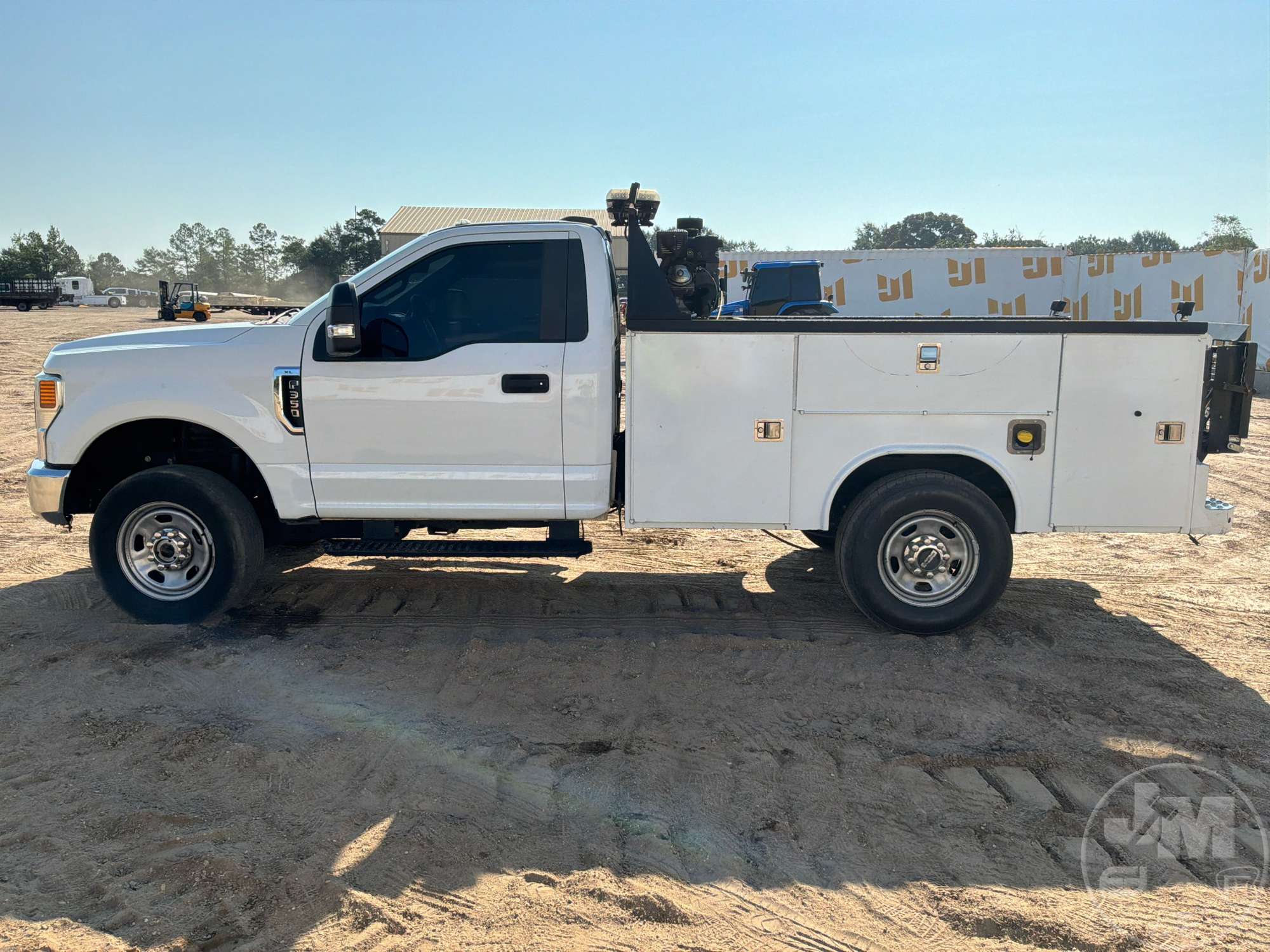2022 Ford F-350 XL SD