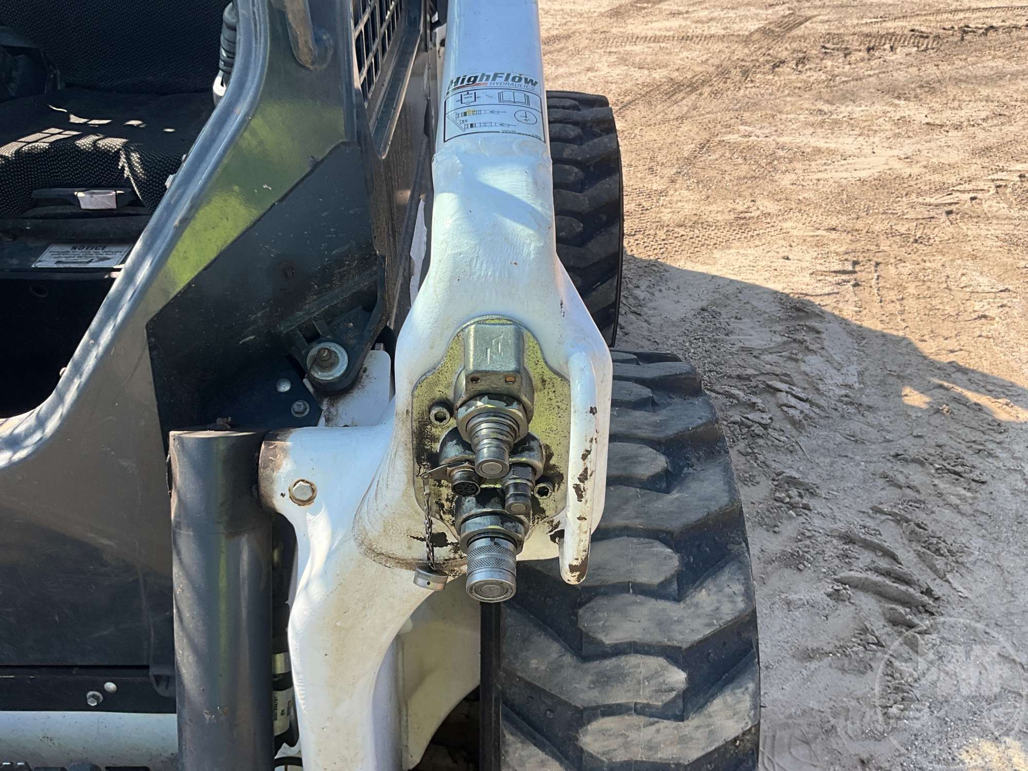 2020 Bobcat S76