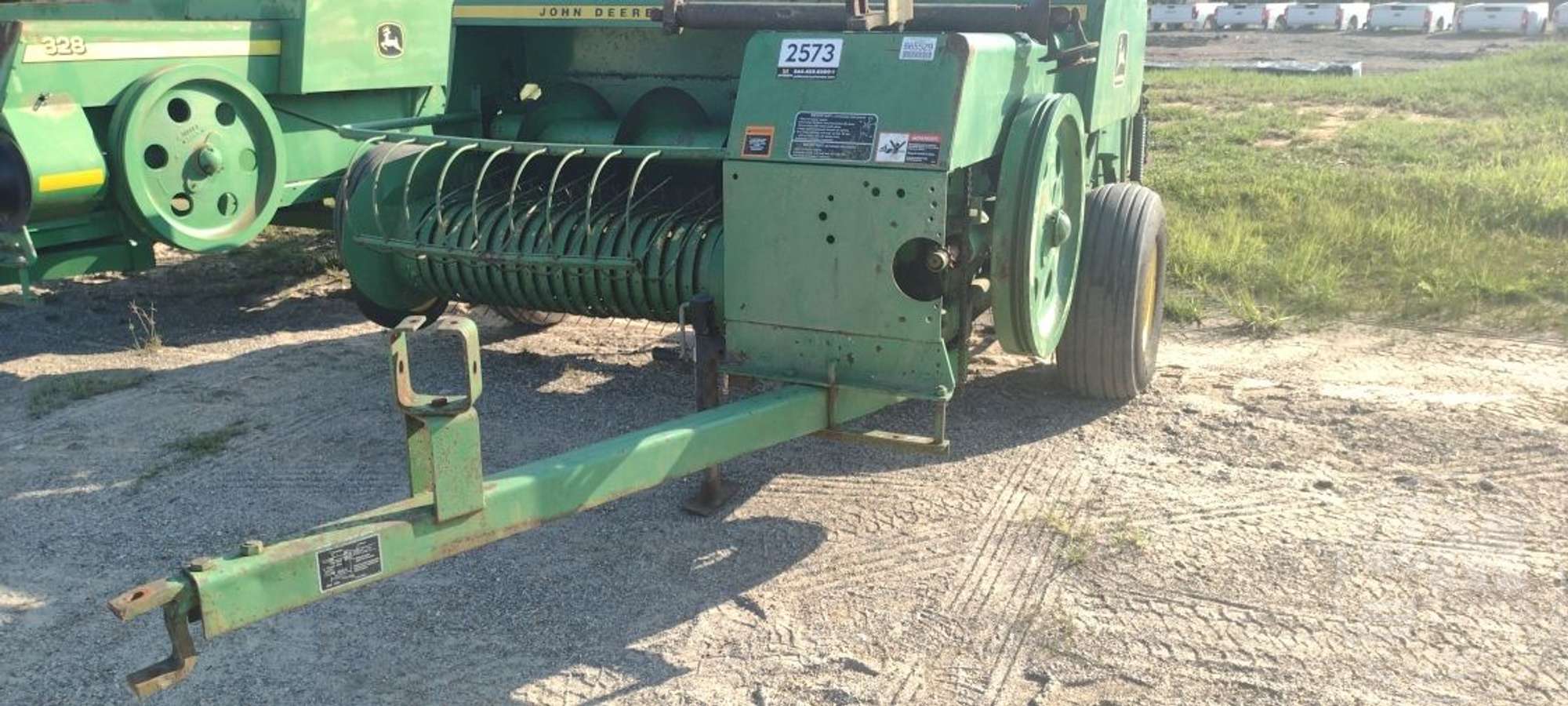  John Deere 336