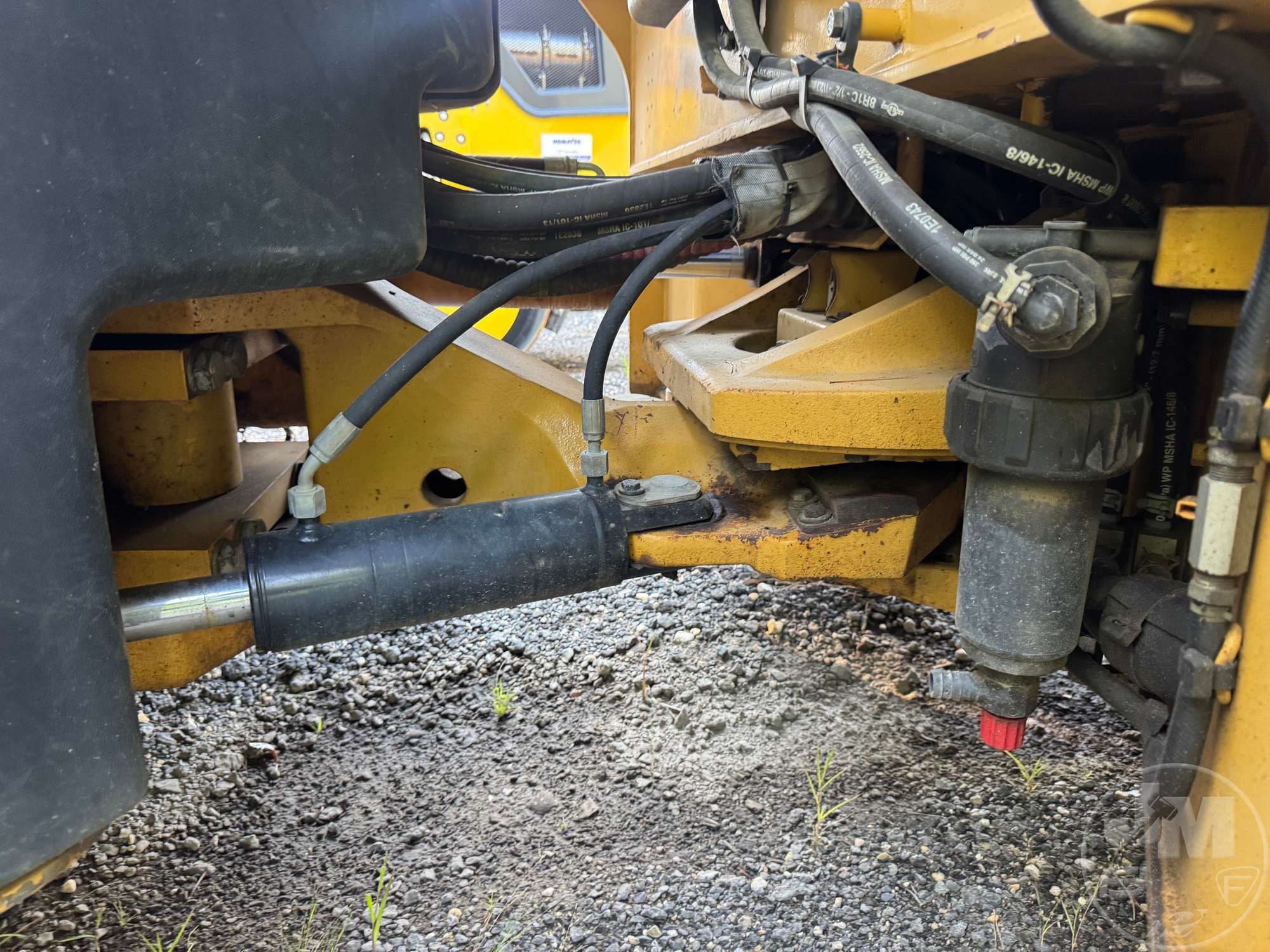 2015 Caterpillar CB64B