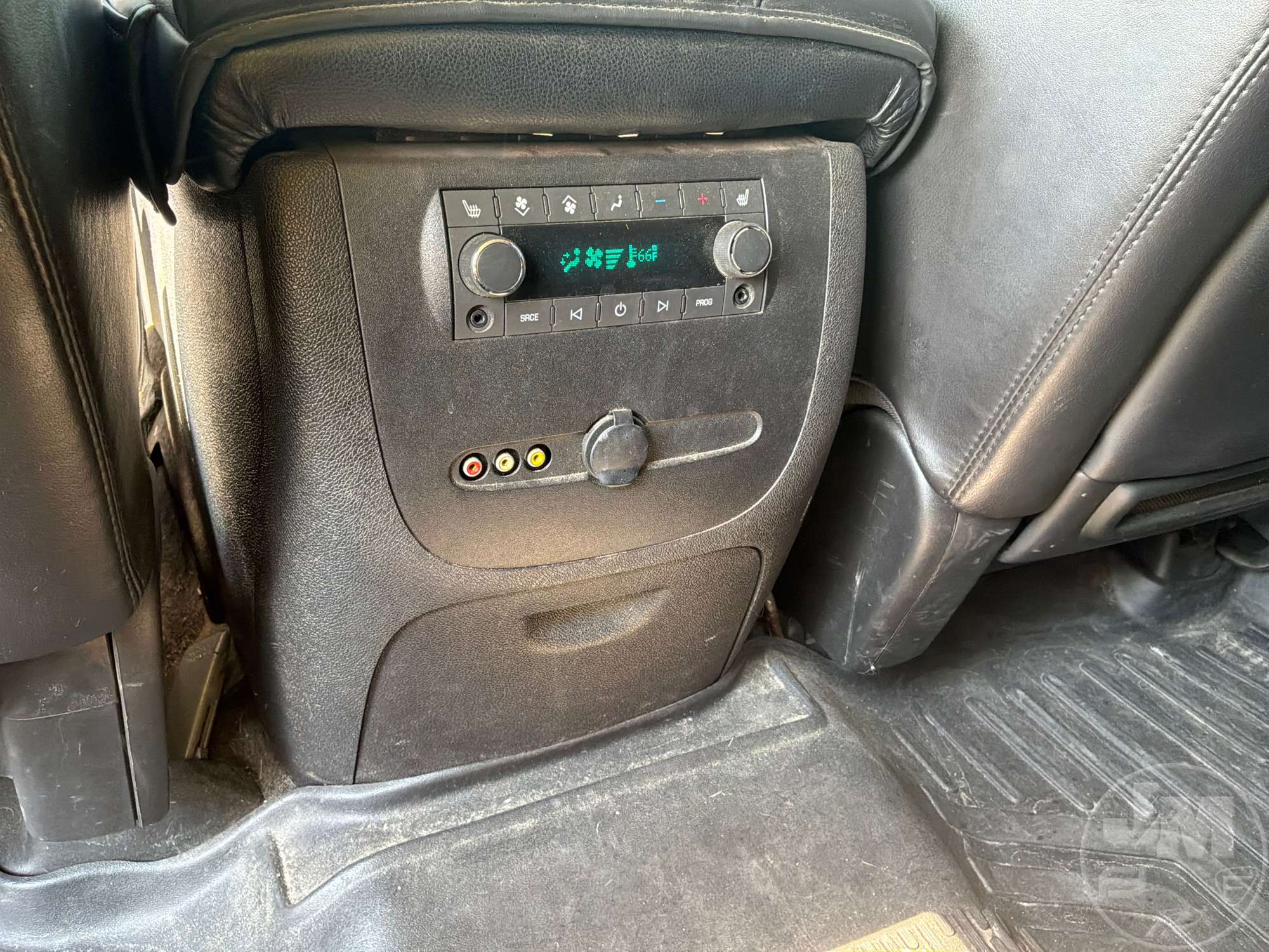 2010 GMC YUKON