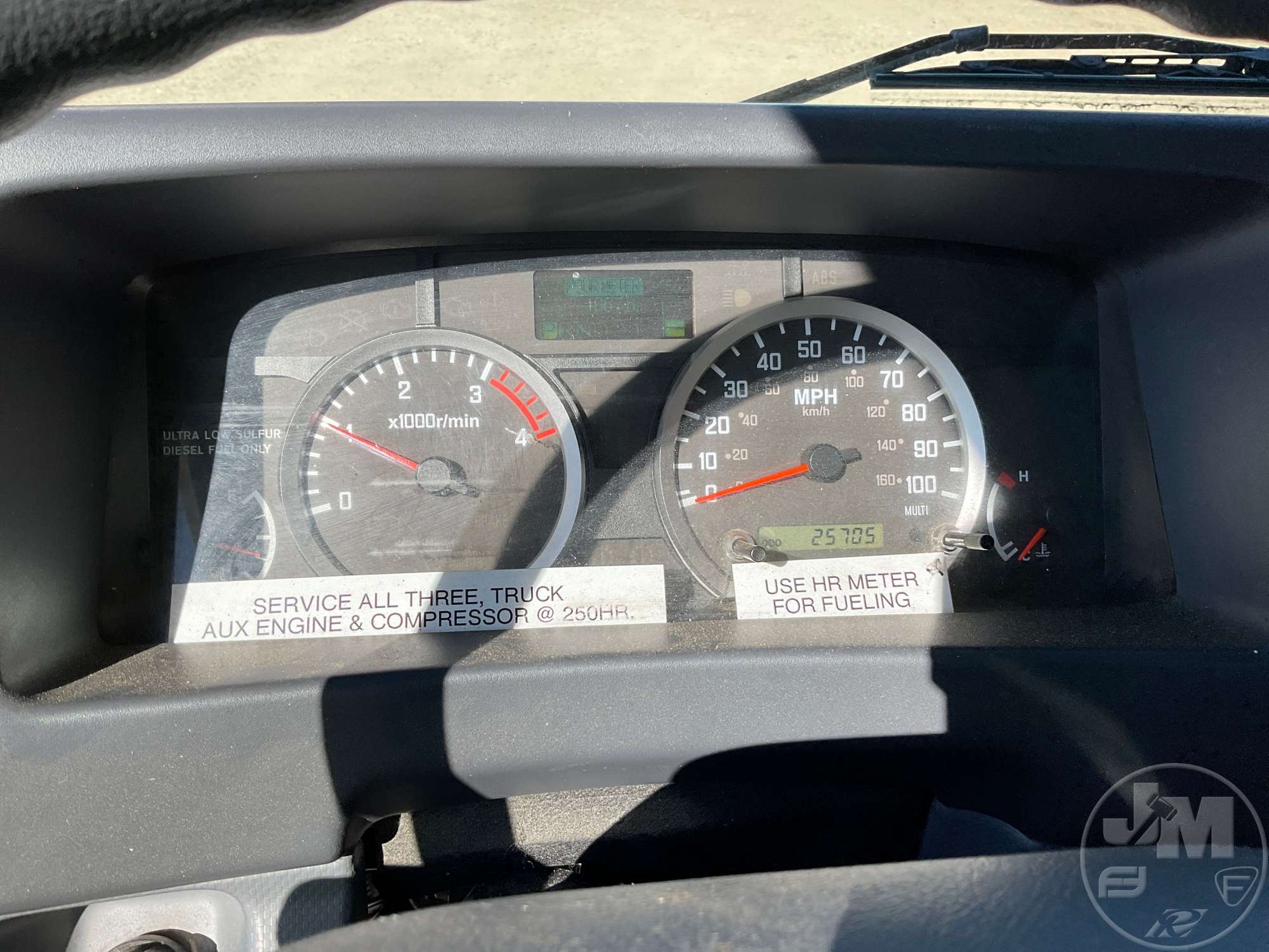 2012 Isuzu NRR