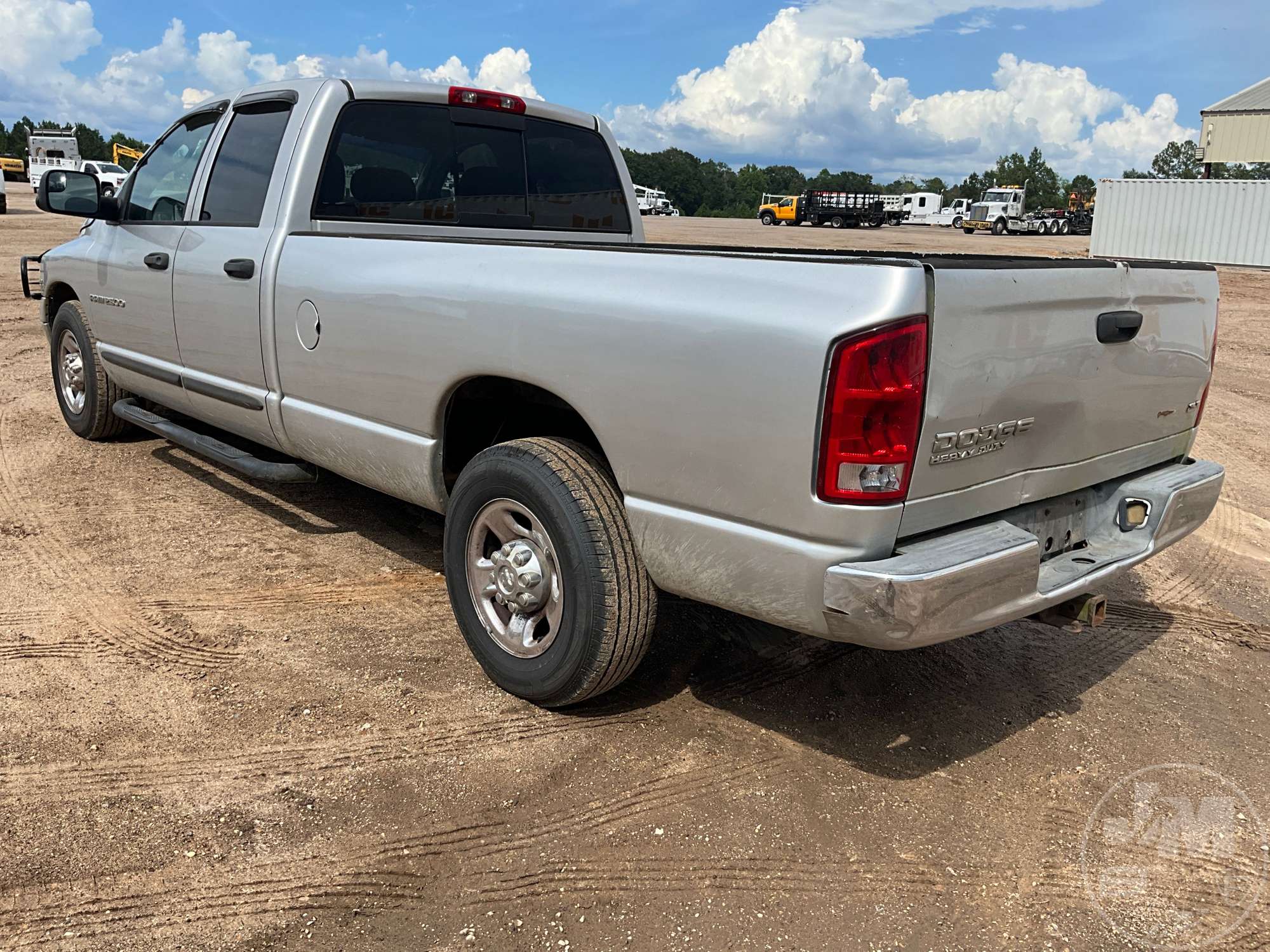 2004 Dodge RAM SLT