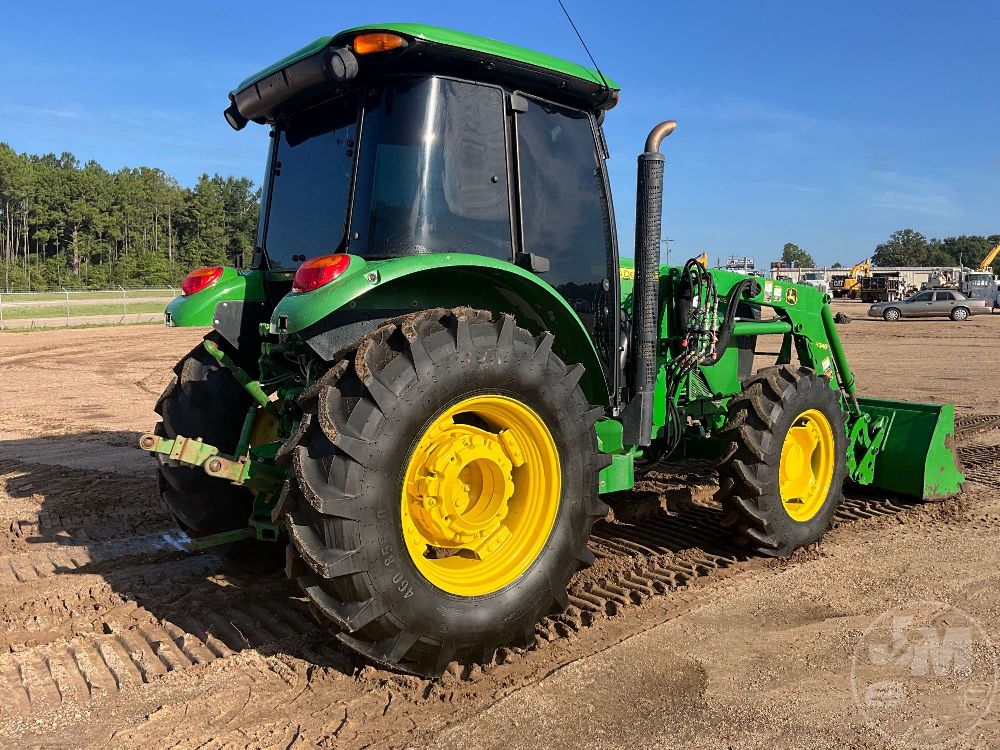 0 John Deere 5100E