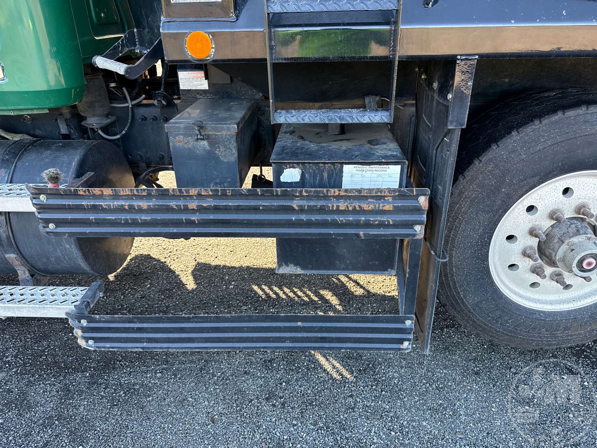 2011 Mack GU GRANITE