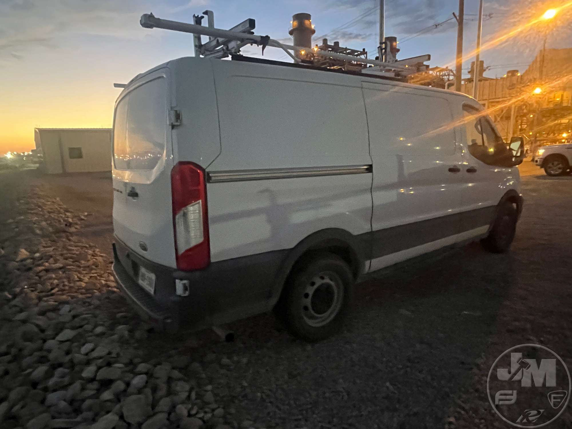 2020 Ford TRANSIT 150