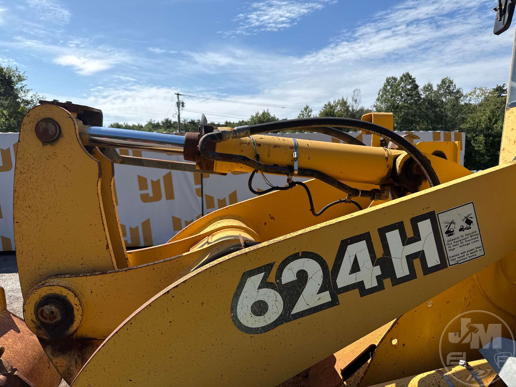 2001 John Deere 624H