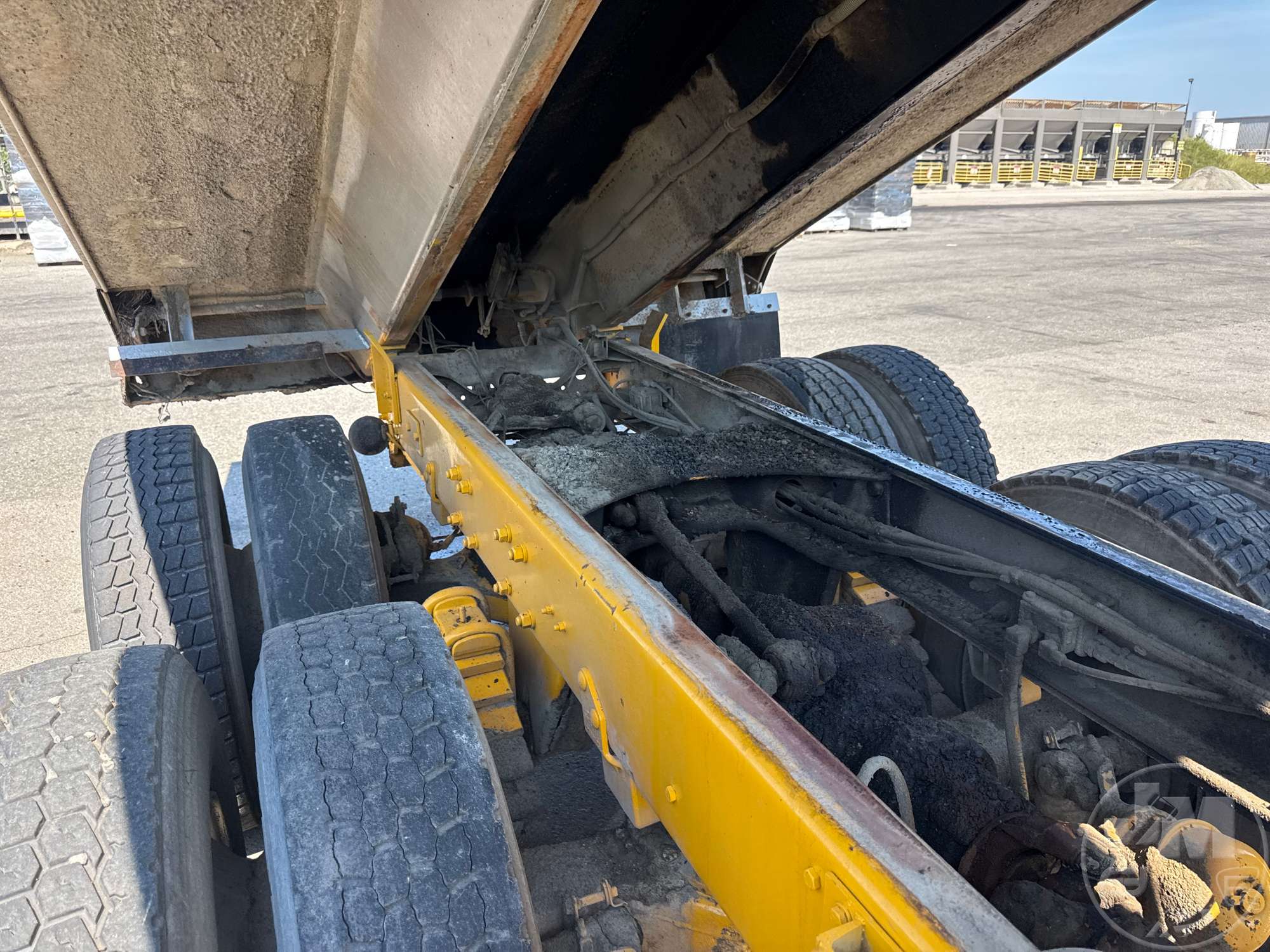 1996 Mack RD688S