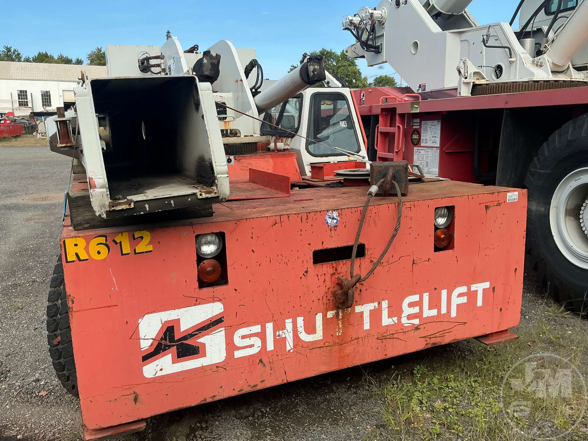 2003 Shuttlelift 5560B