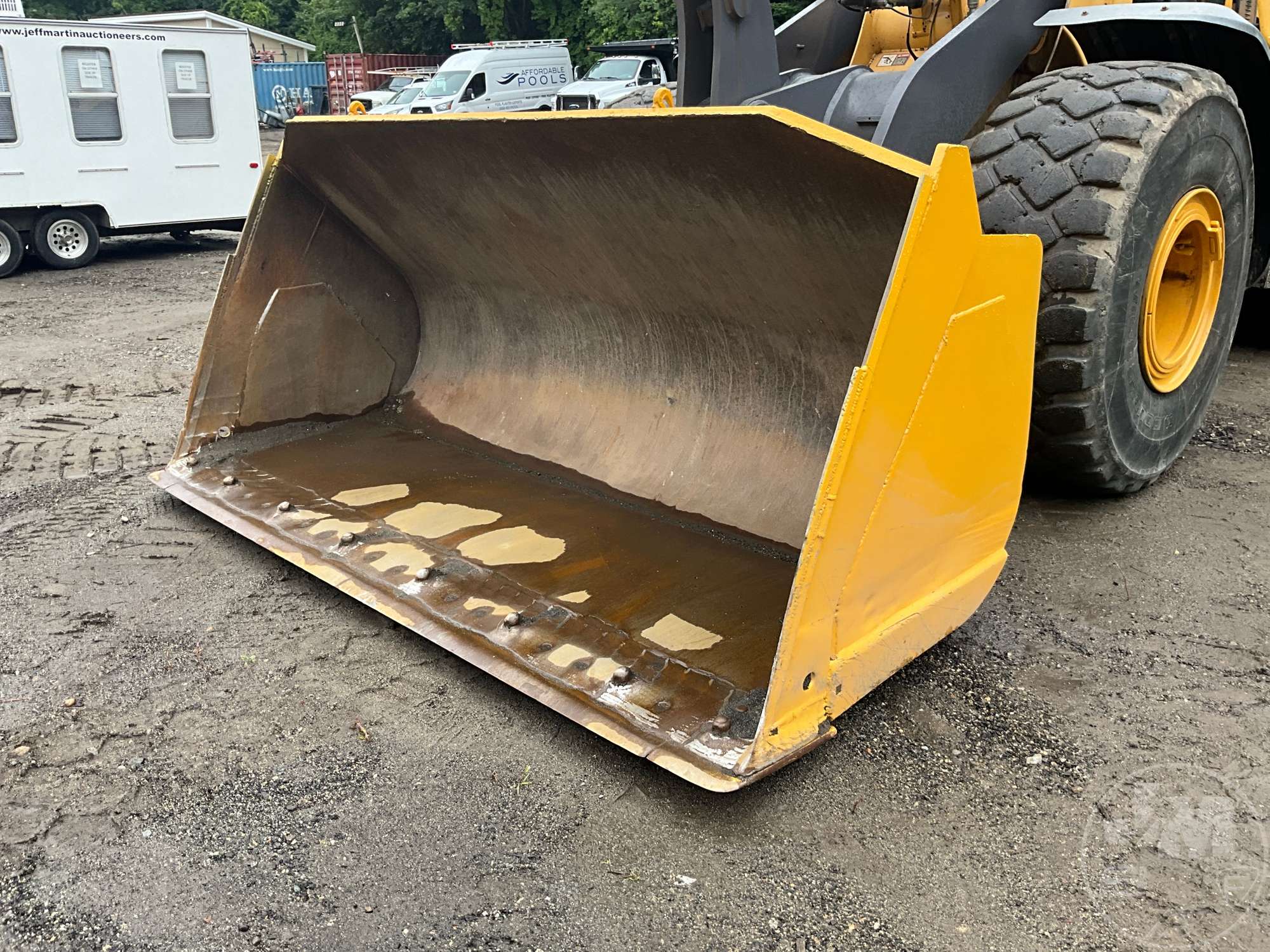 2012 John Deere 744K