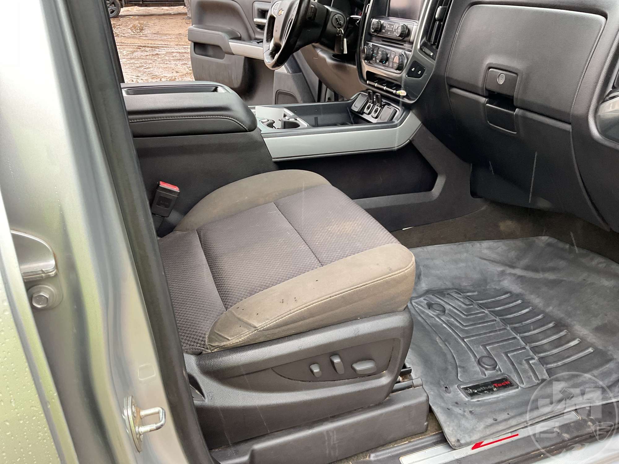 2015 Chevrolet SILVERADO
