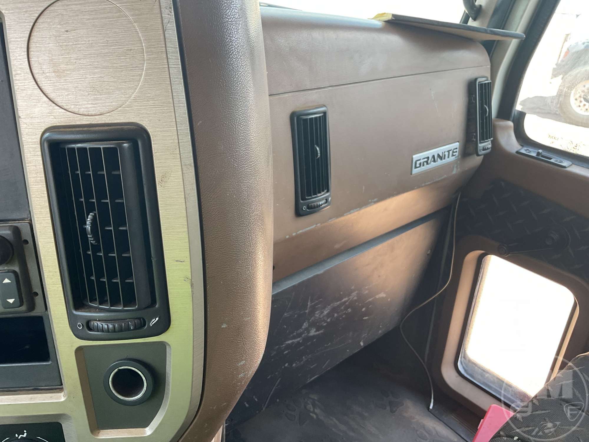 2007 Mack CTP GRANITE