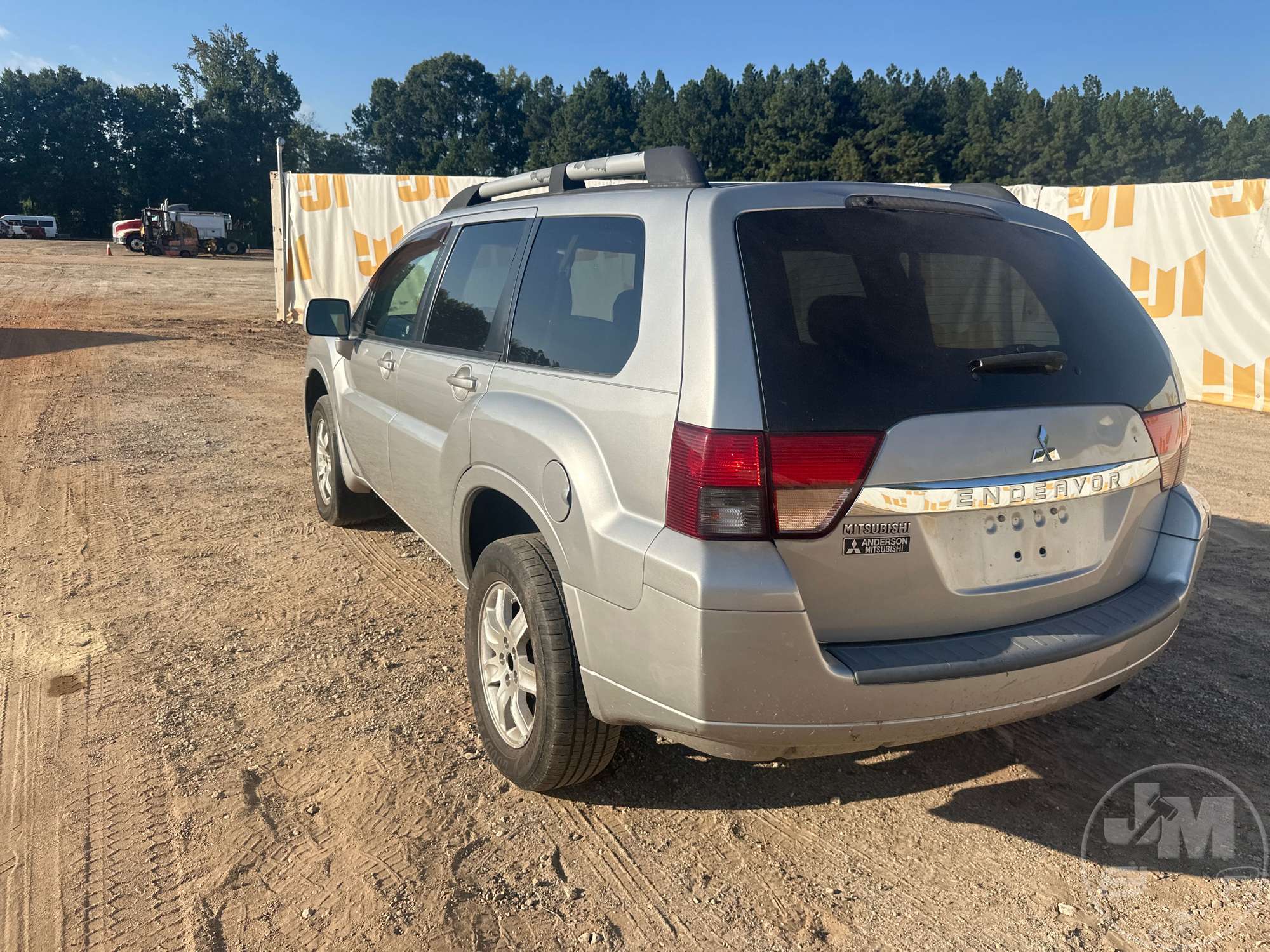 2011 Mitsubishi ENDEAVOR