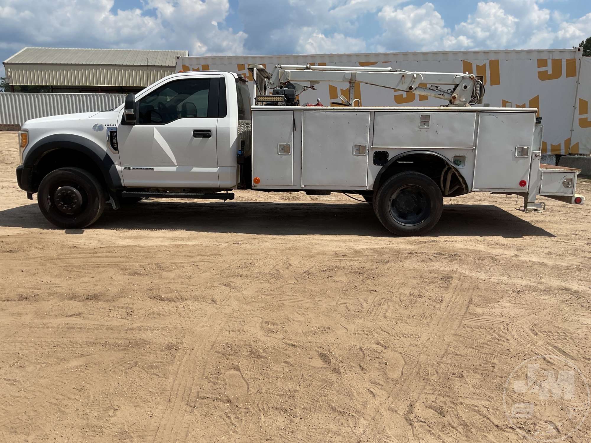 2017 Ford F-550